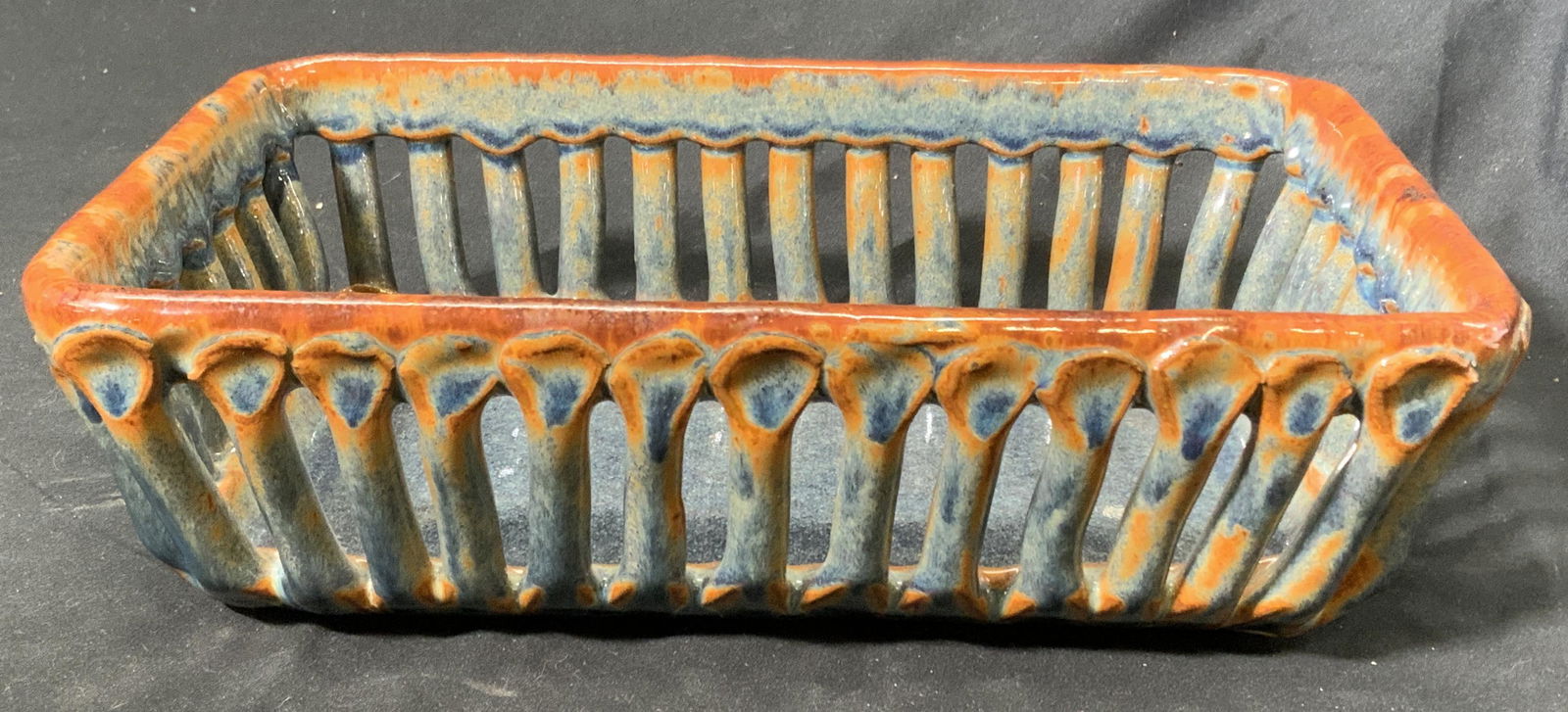 MICHAEL COHEN Pottery Bread Basket (1 of 5)