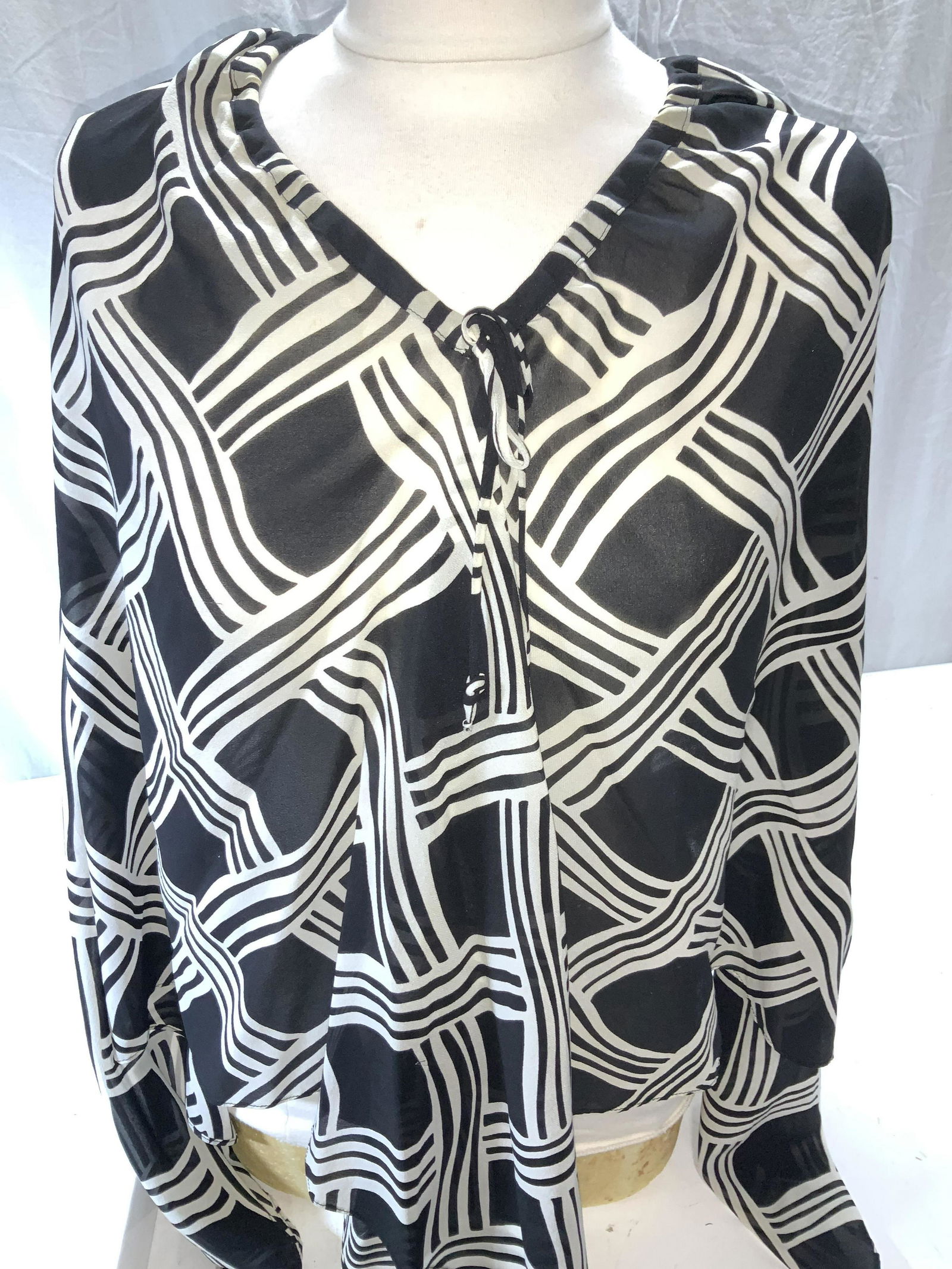 Lot 2 Lenny Niemeyer, St John Resort Wear (1 of 6)