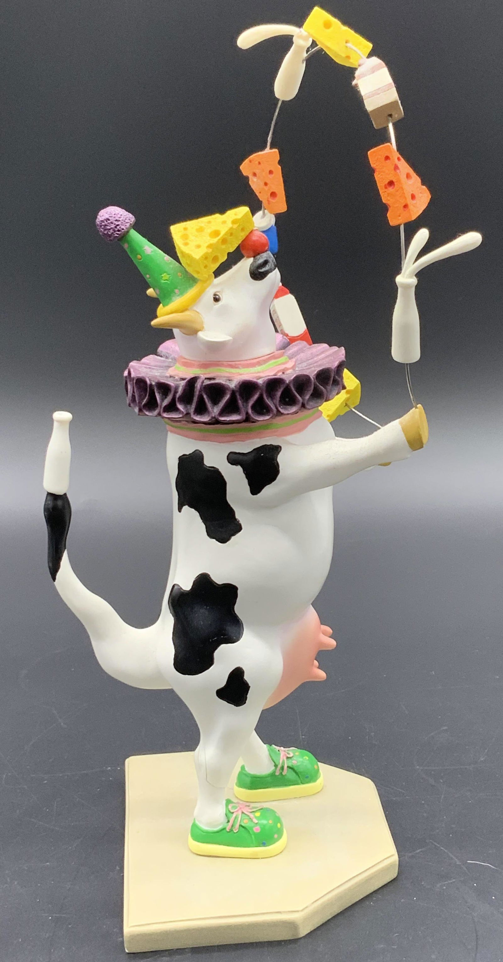 Cow Parade Circus Clown Cow Statue (1 of 7)
