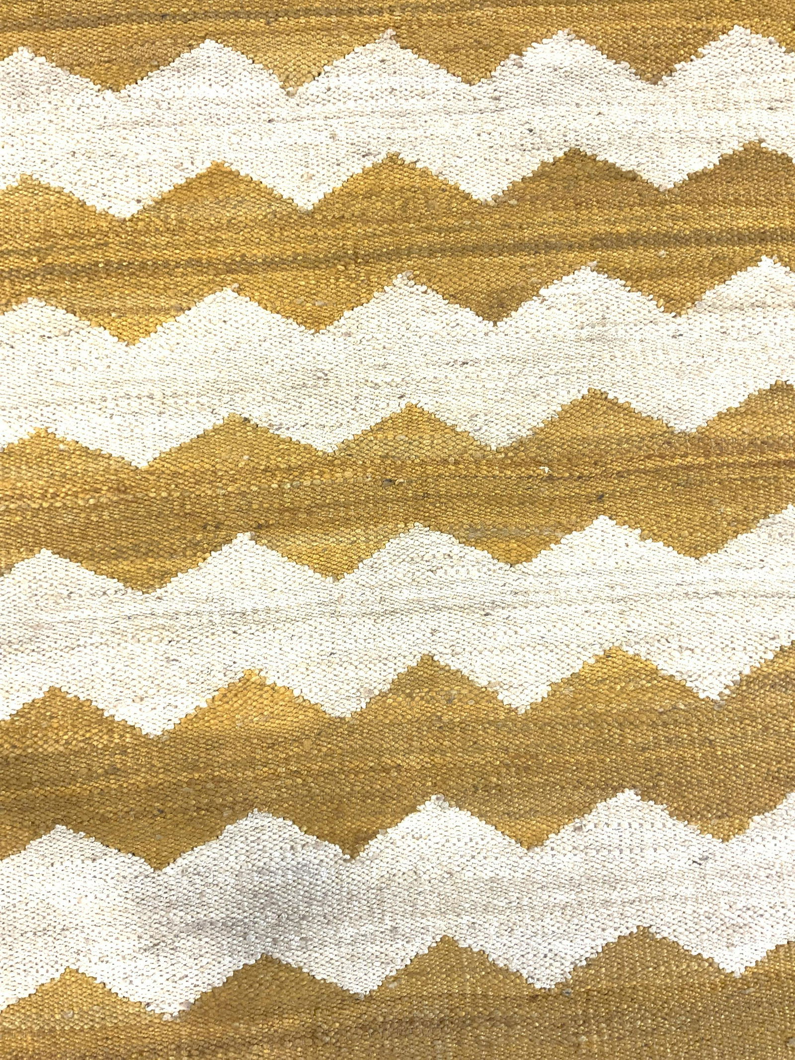 BRIDGEPORT Woven Wool Zig Zag Rug (1 of 8)