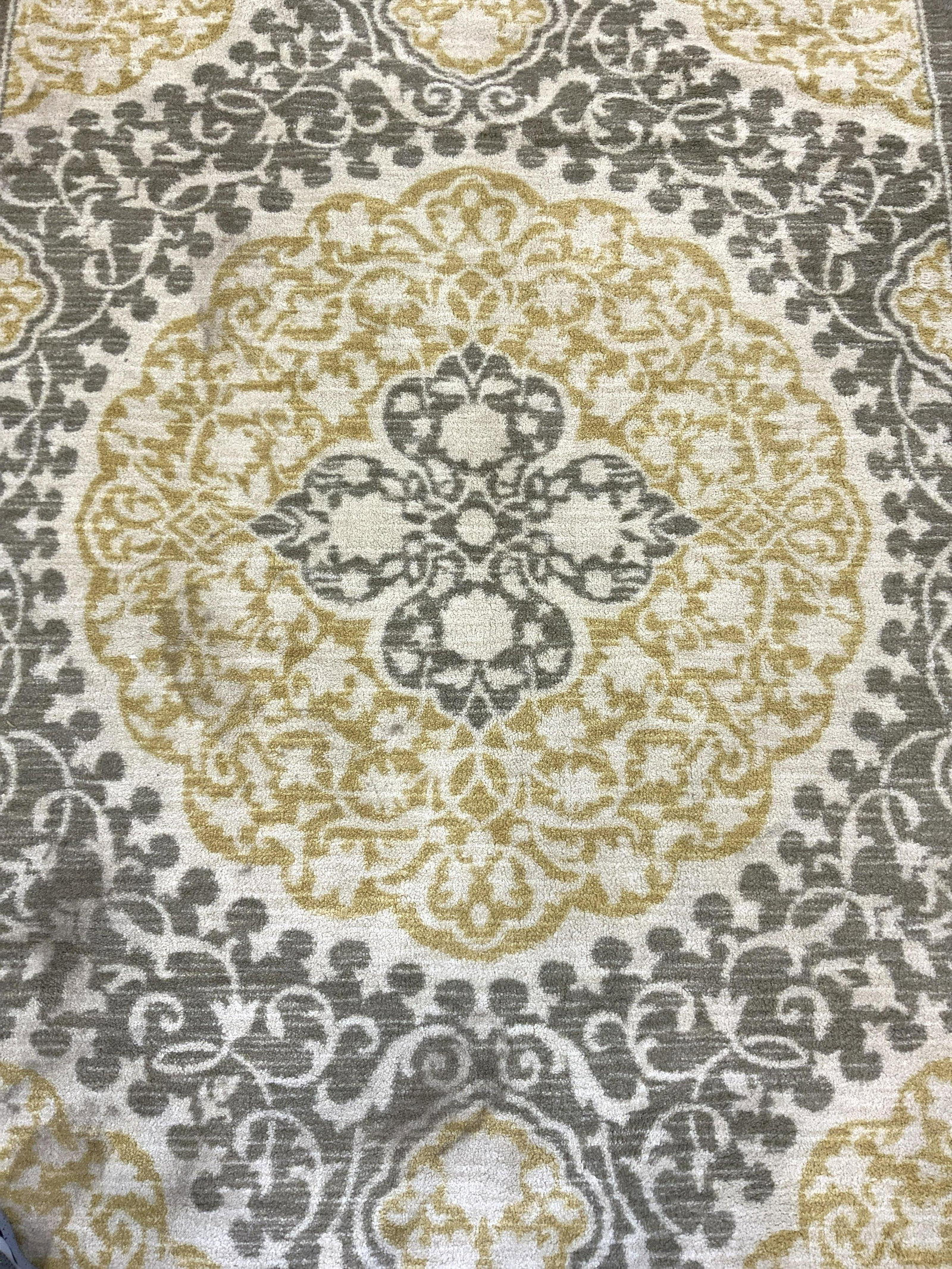 MOHAWK HOME GREY BUTTER Wool Rug (1 of 7)