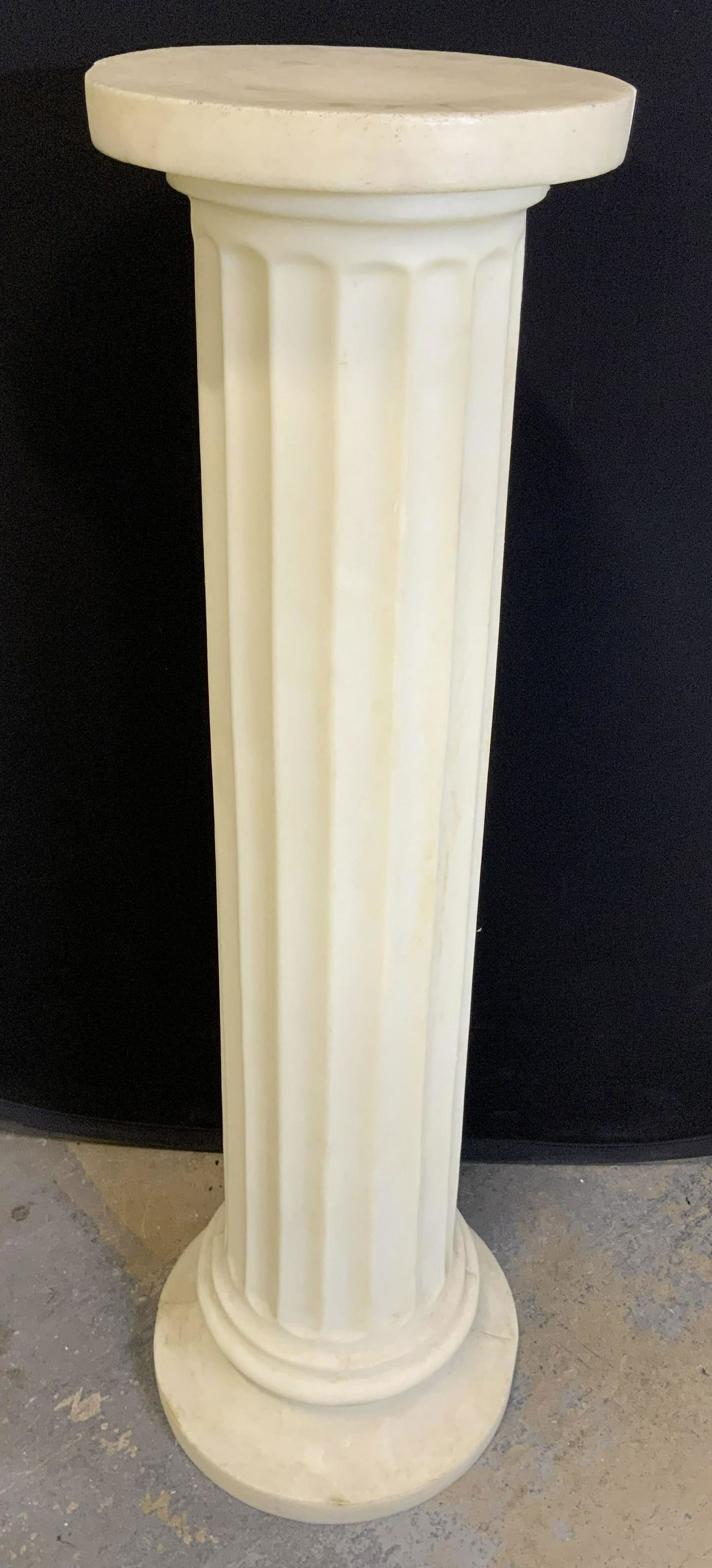 Off White Composite Column Style Pedestal (1 of 11)