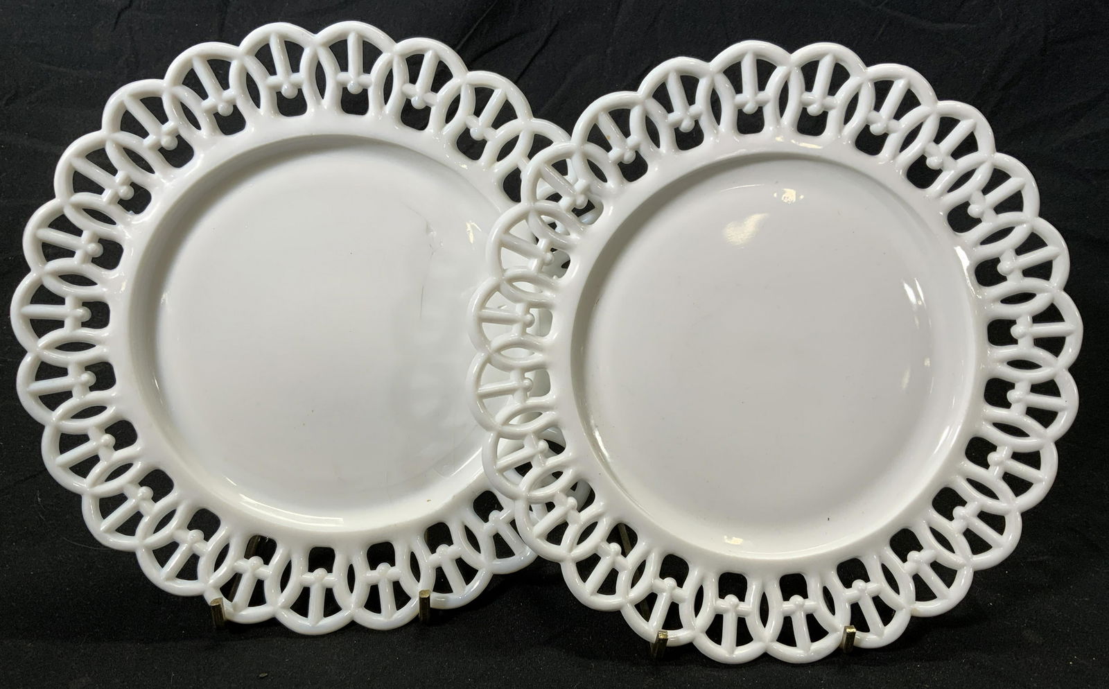 Pair Vintage Milk Glass Plates w Pierced Rims (1 of 4)