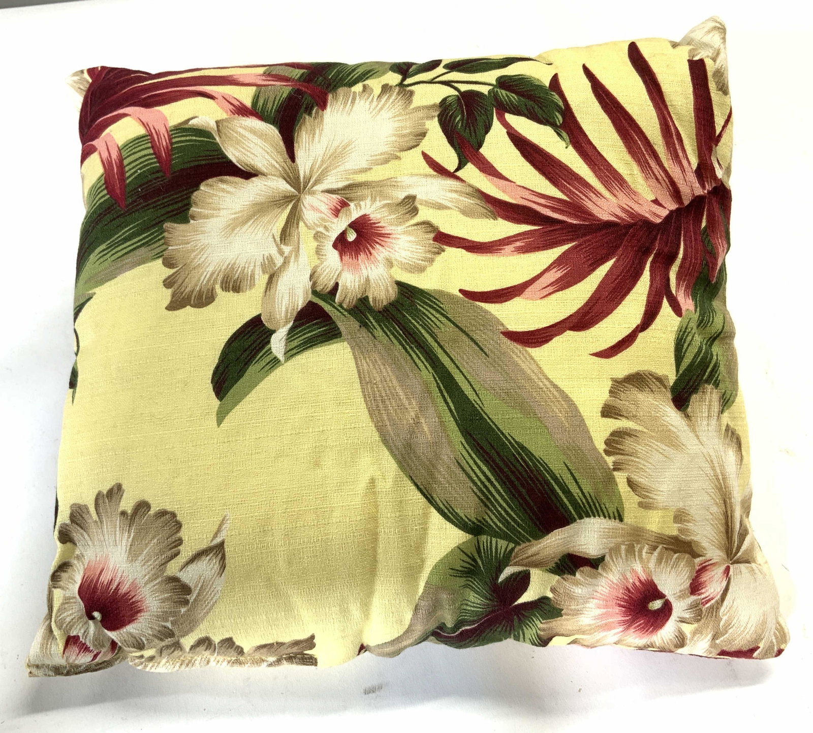 Vintage Floral Detailed Throw Pillow: Pillow is yellow with intricate multi toned floral & leaf detail. Piece measures approx 13 inches tall & wide. Pillow, floral pillow, home decor, homewares, vintage pillow. 6