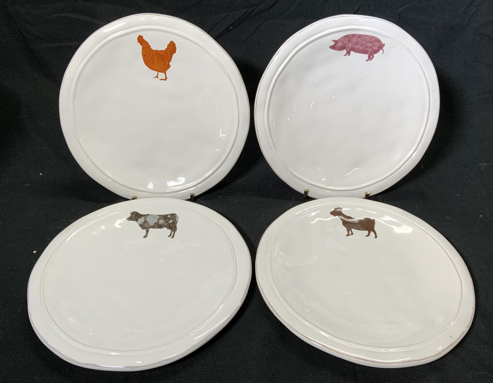 Set 4 CREATIVE CO OP Ceramic Animal Plates (1 of 6)