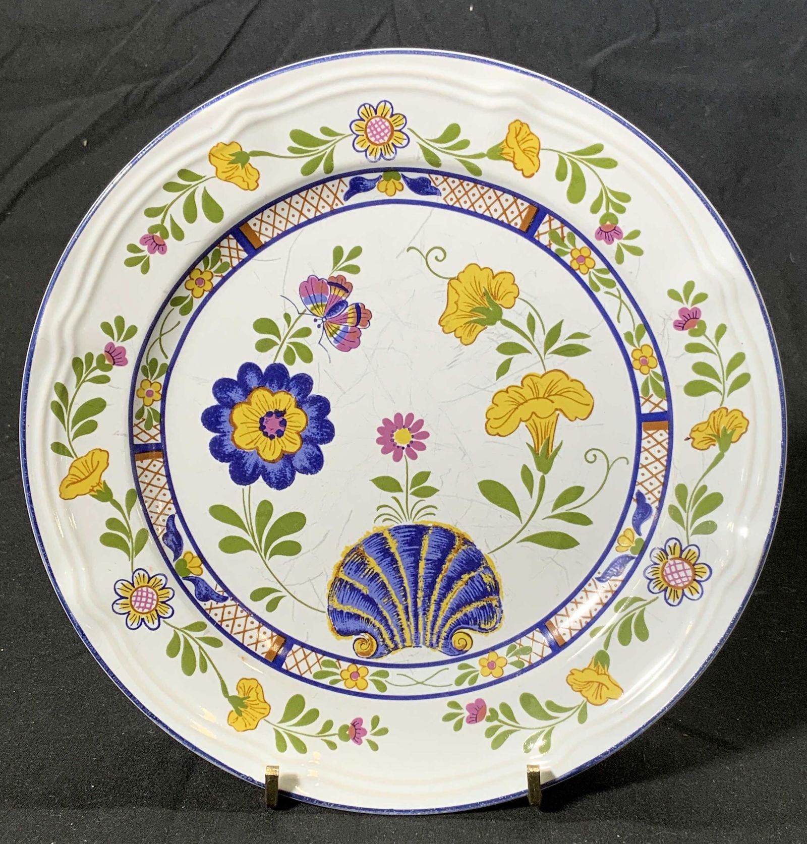 Vintage GEORGES BRIARD MCM Bretonne Plate (1 of 4)