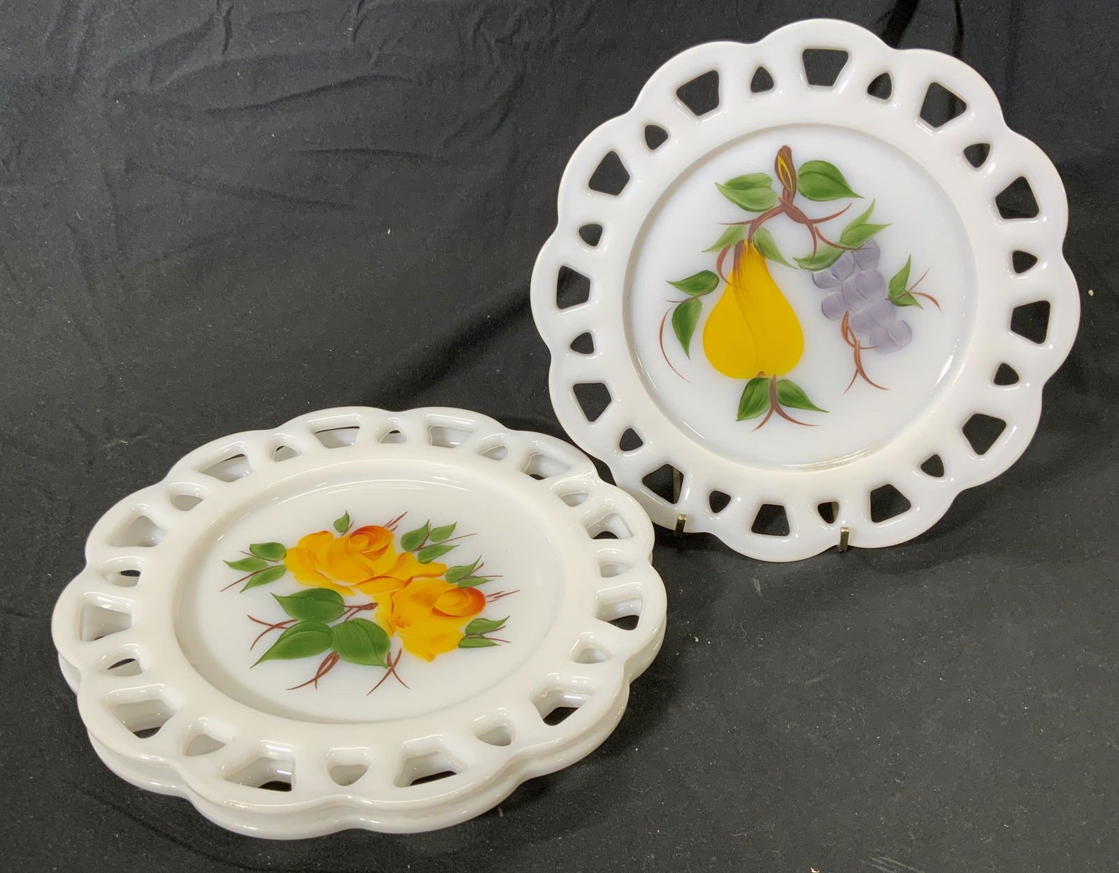 Set 3 Vintage Floral & Fruit Milk Glass Plates (1 of 5)