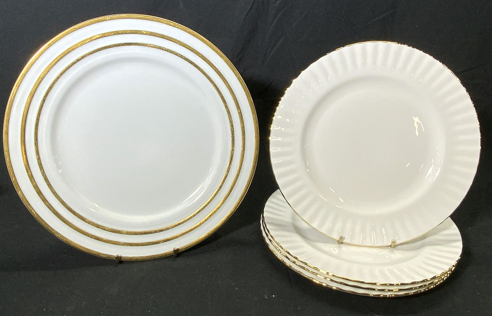 Lot 5 SIGMA Porcelain & Royal Albert China Plates (1 of 5)