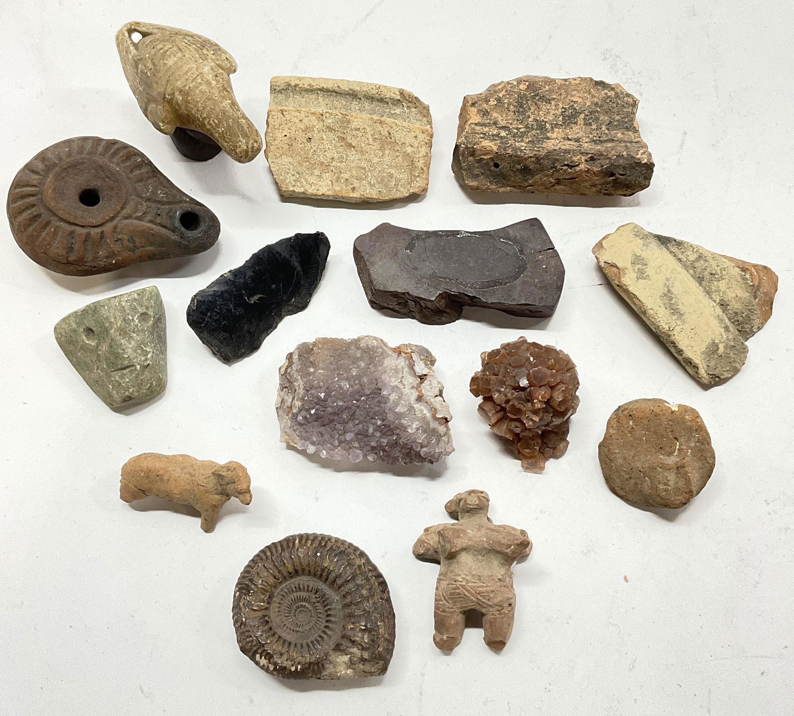 Lot Of Carved Natural Stones & Sculptures (1 of 5)