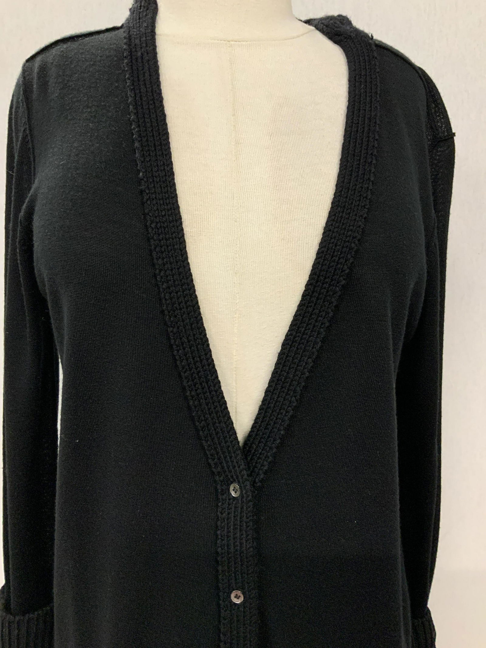 Schumacher Virgin Wool Black Cardigan (1 of 5)