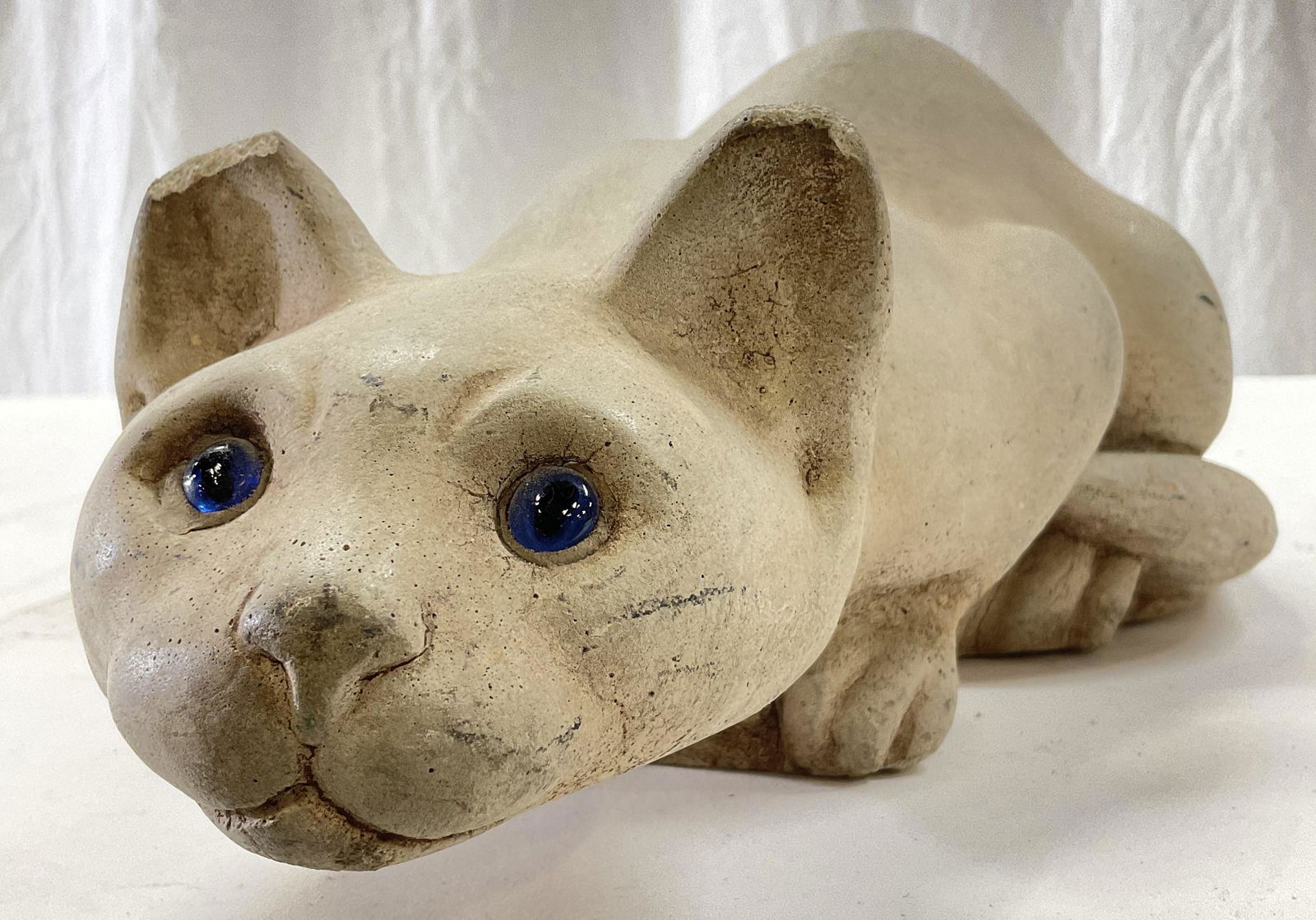 Stone Cement Cat Figural, ENG (1 of 6)