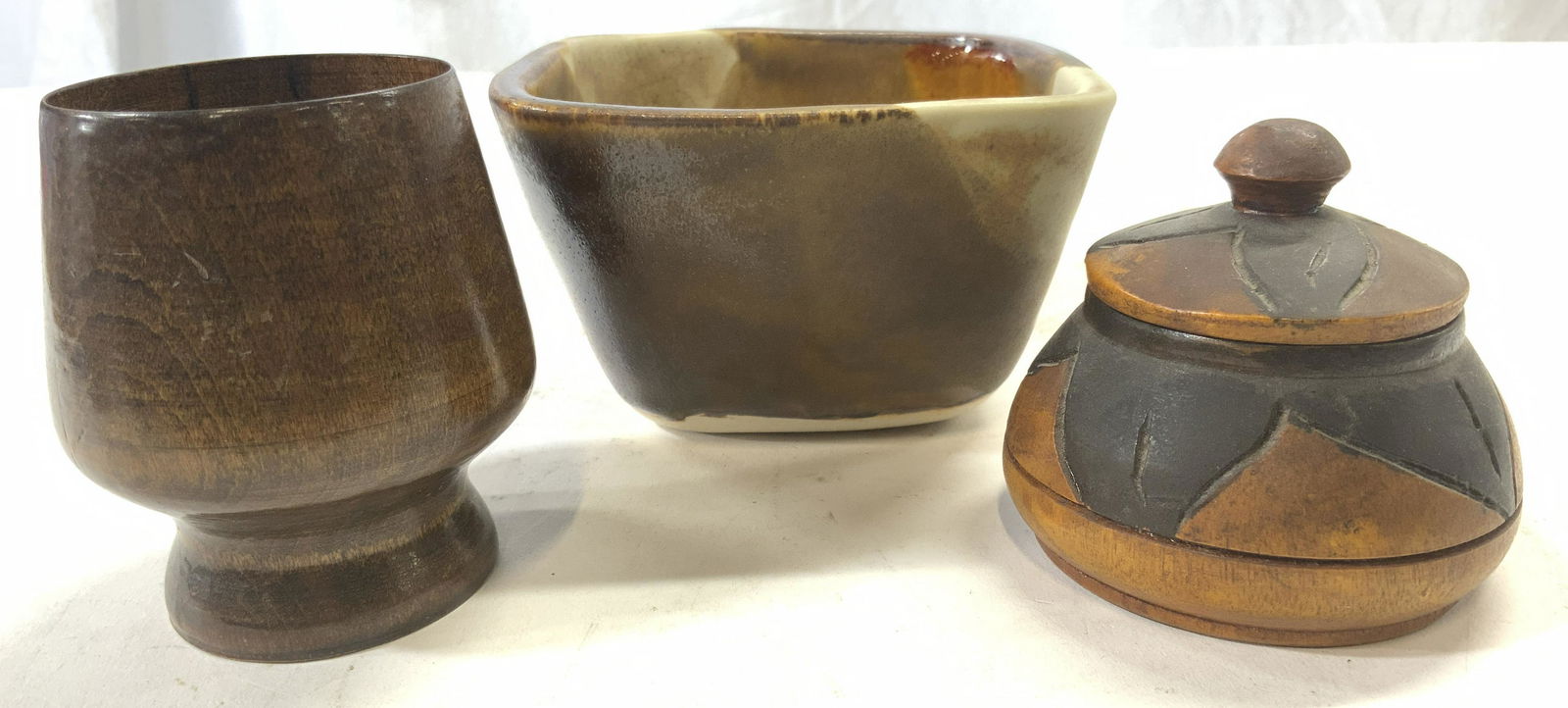 Lot 3 Vintage Assorted Vessels (1 of 7)