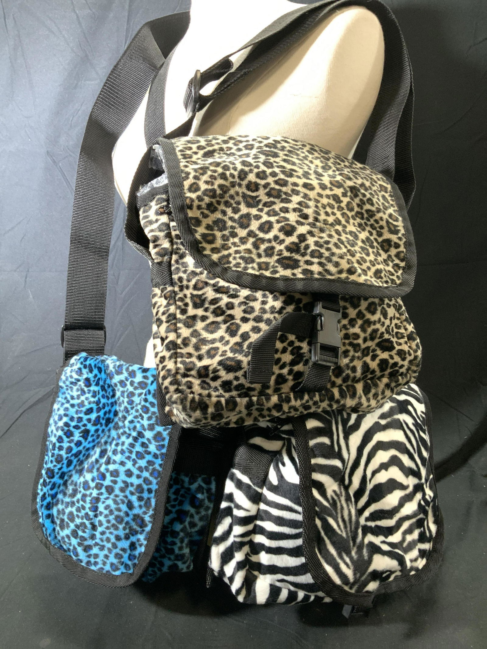 Animal Print Plush Crossbody Handbags, NWOT, 3 (1 of 11)