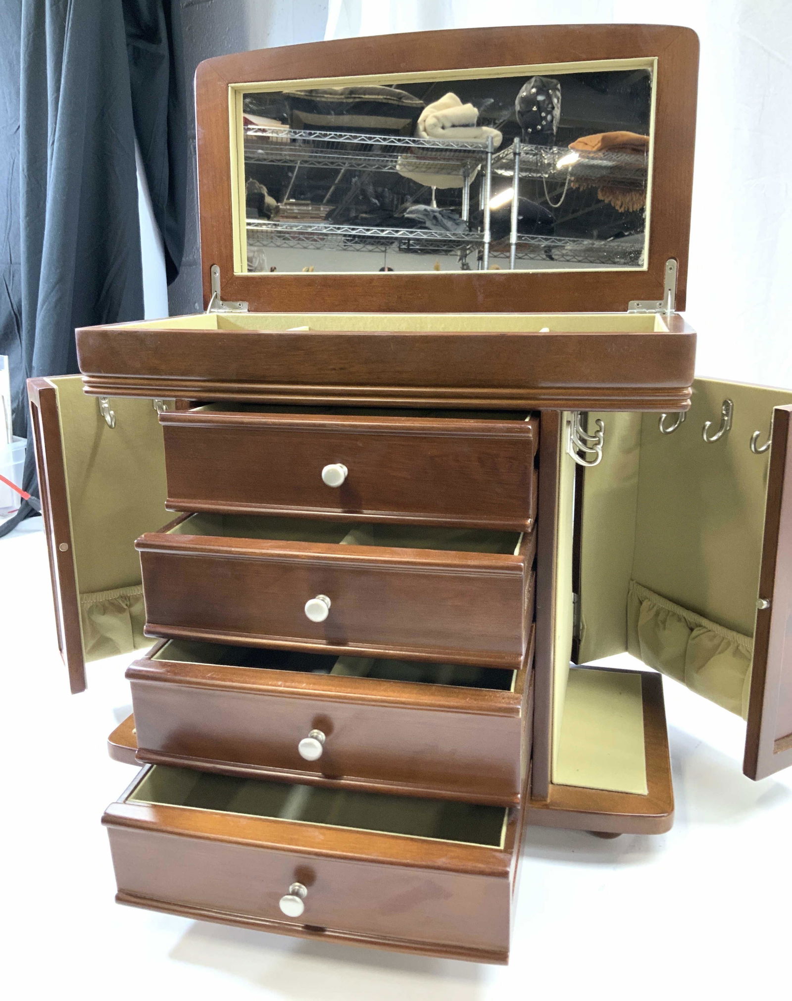 SEYA Dresser top Wood Jewelry Box w Velour Lining (1 of 9)