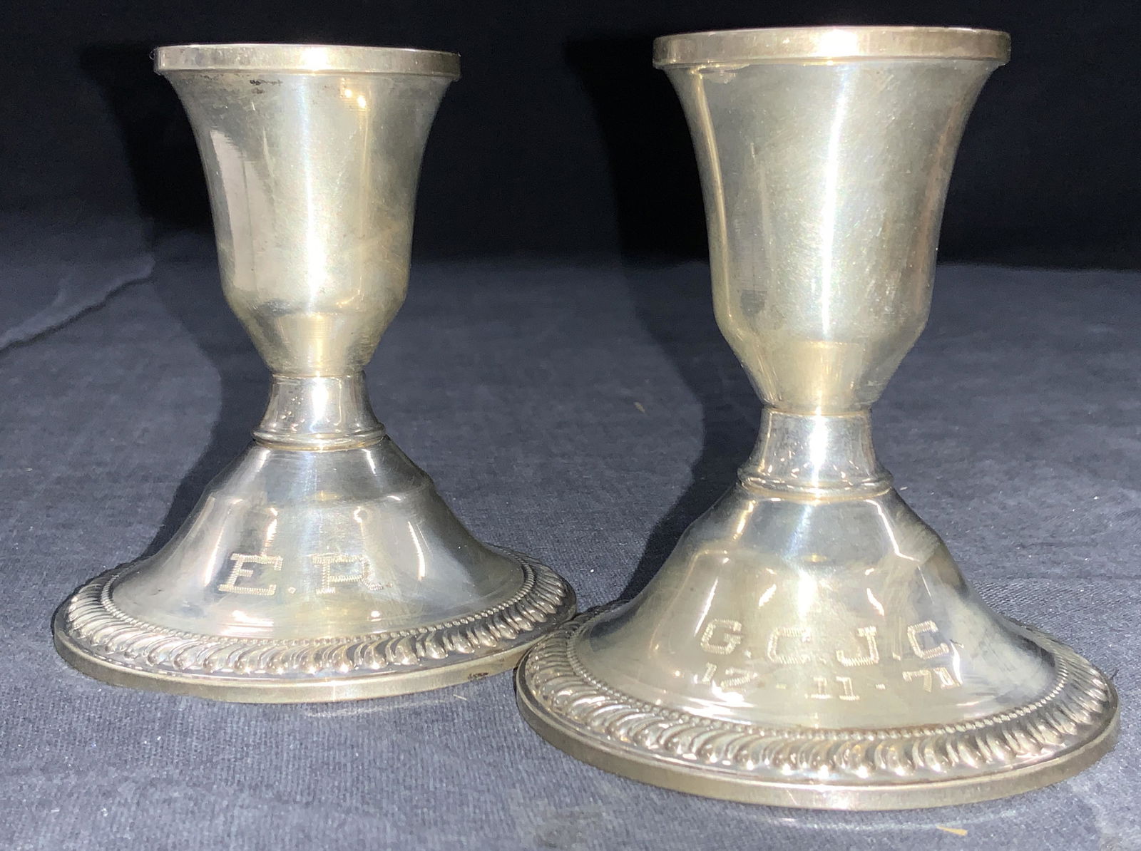 2 VNTG Mayflower Weighted Sterling Candle Holders (1 of 9)