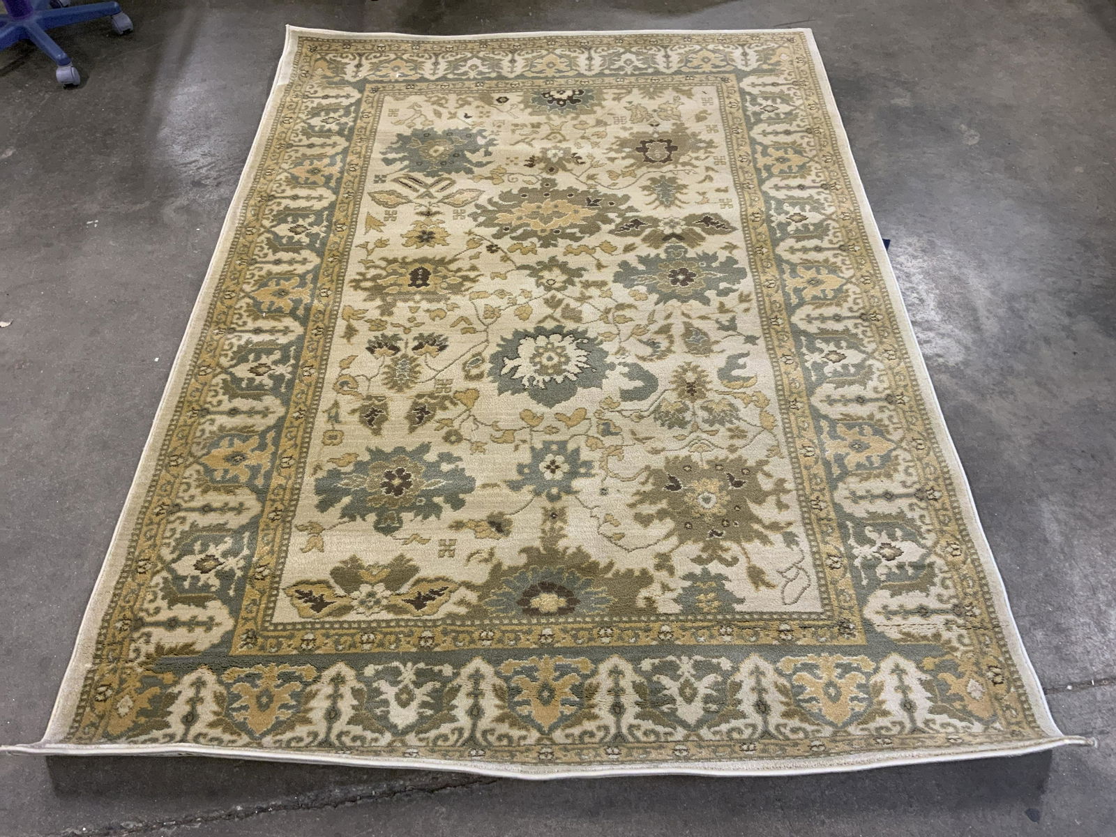 RALPH LAUREN Turkish Polypropylene Area Rug (1 of 10)