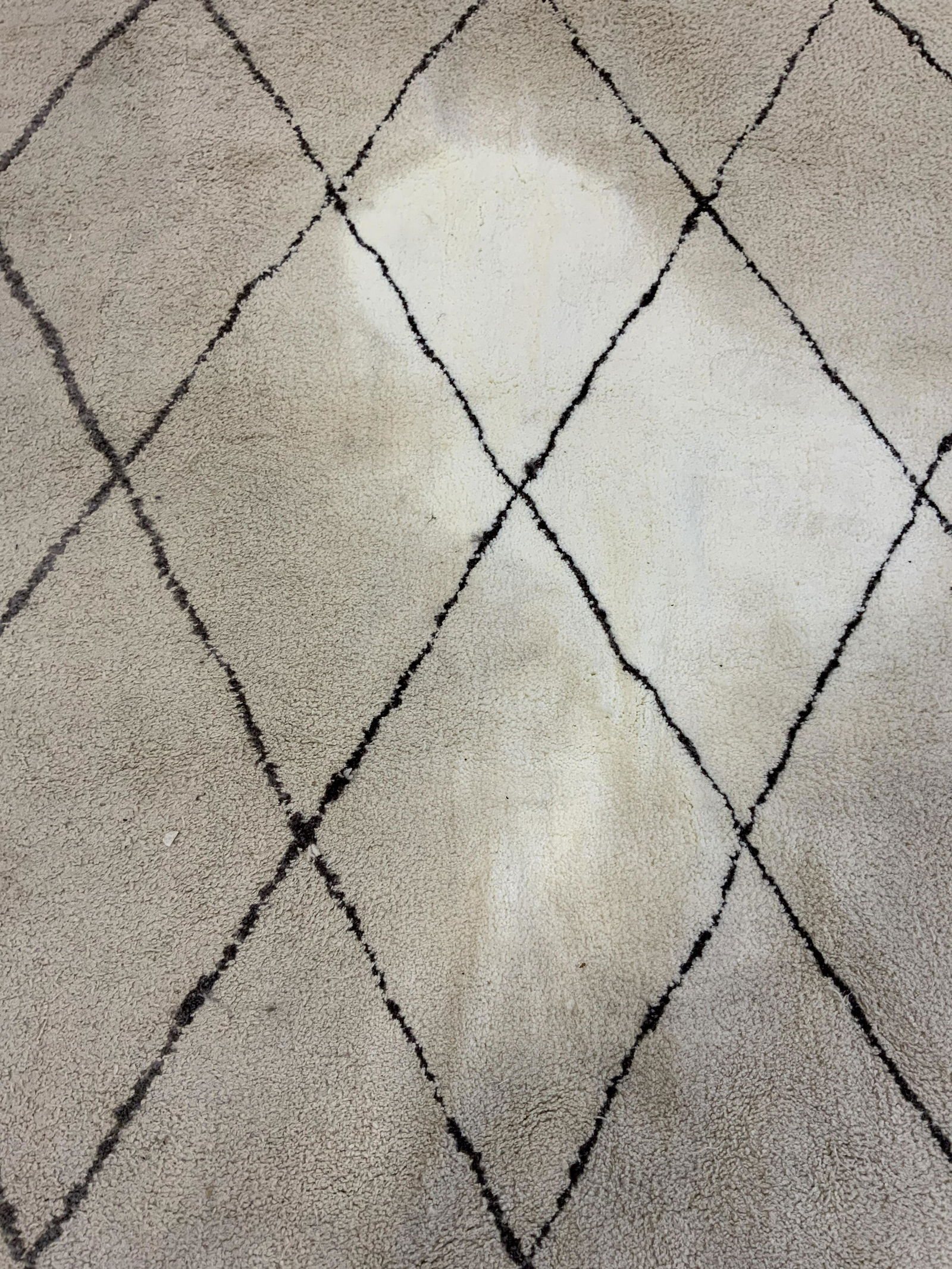 KAZBAR Polyester Pile Tufted Oversized Rug (1 of 9)