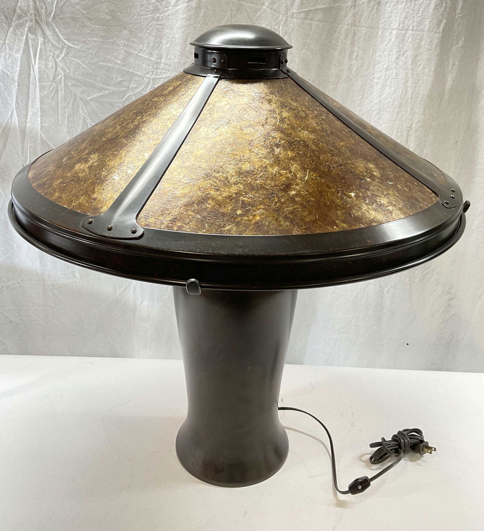 MICA Table Lamp, USA, 954848 (1 of 10)