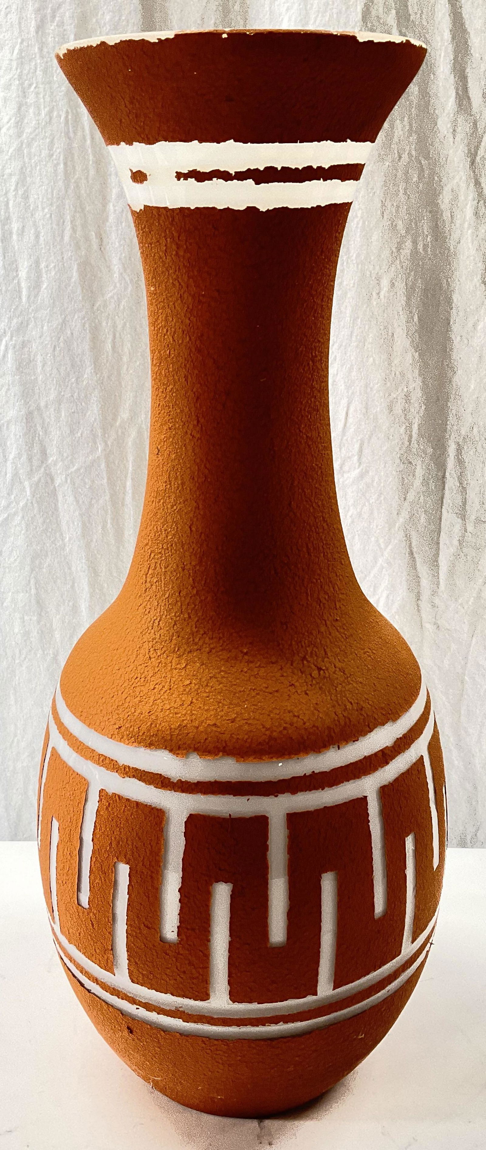 MCM IKORA White Glass & Orange Vase (1 of 8)