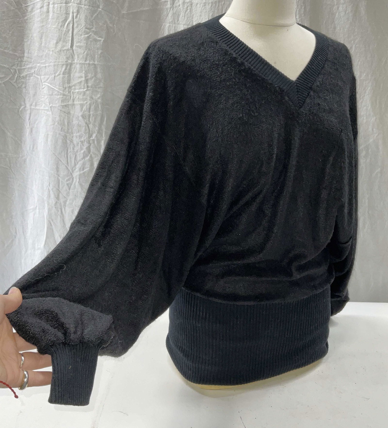 Luxury ROBERTA DI CAMERINO Sweater, Italy (1 of 7)