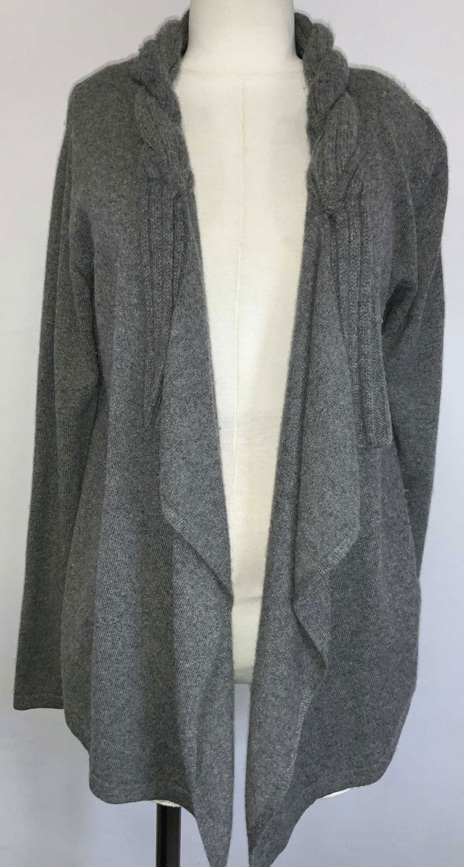 Chelsea & Theodore Cashmere Caridgan (1 of 8)