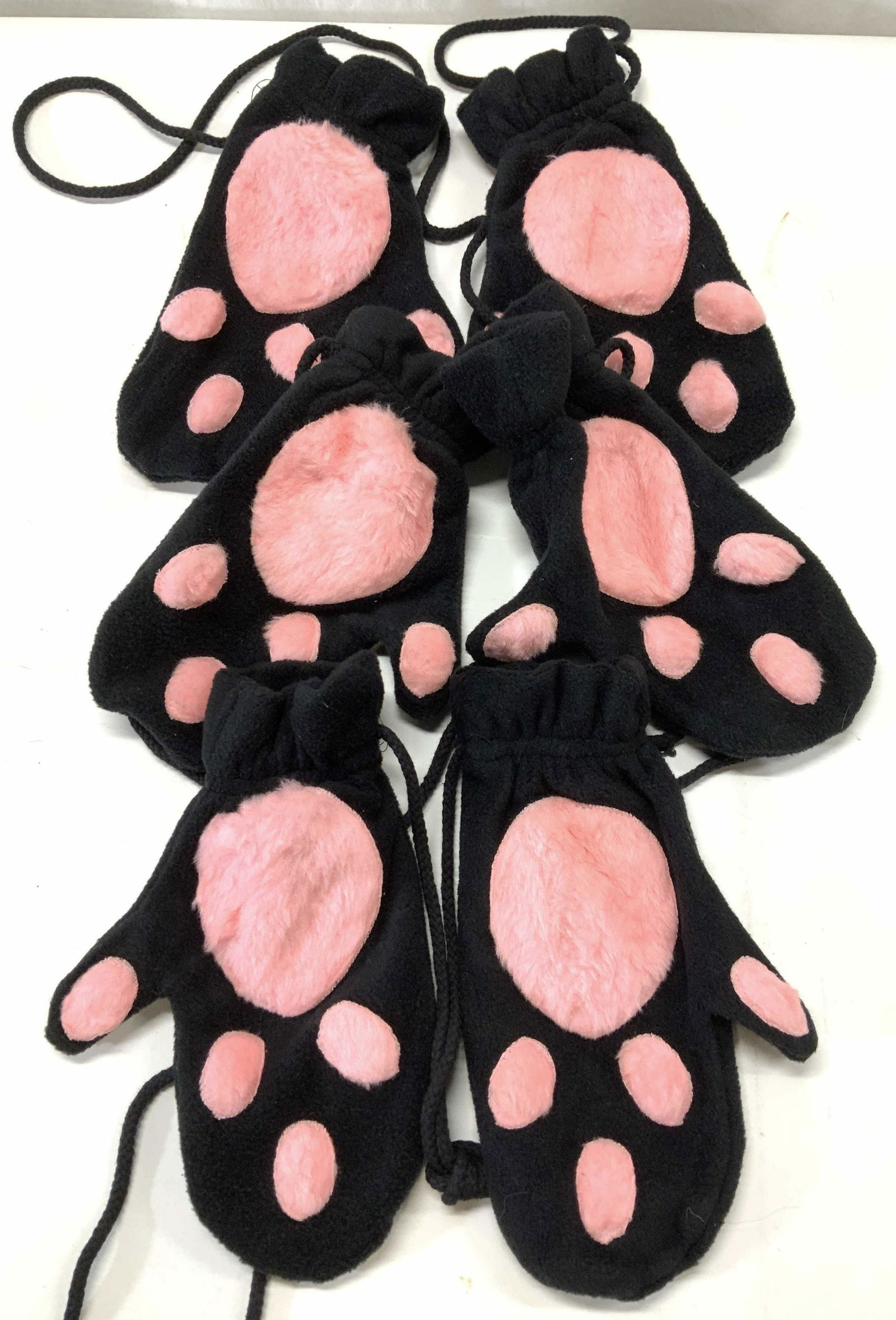 3 pair Polartec Bear Paw Mittens (1 of 5)