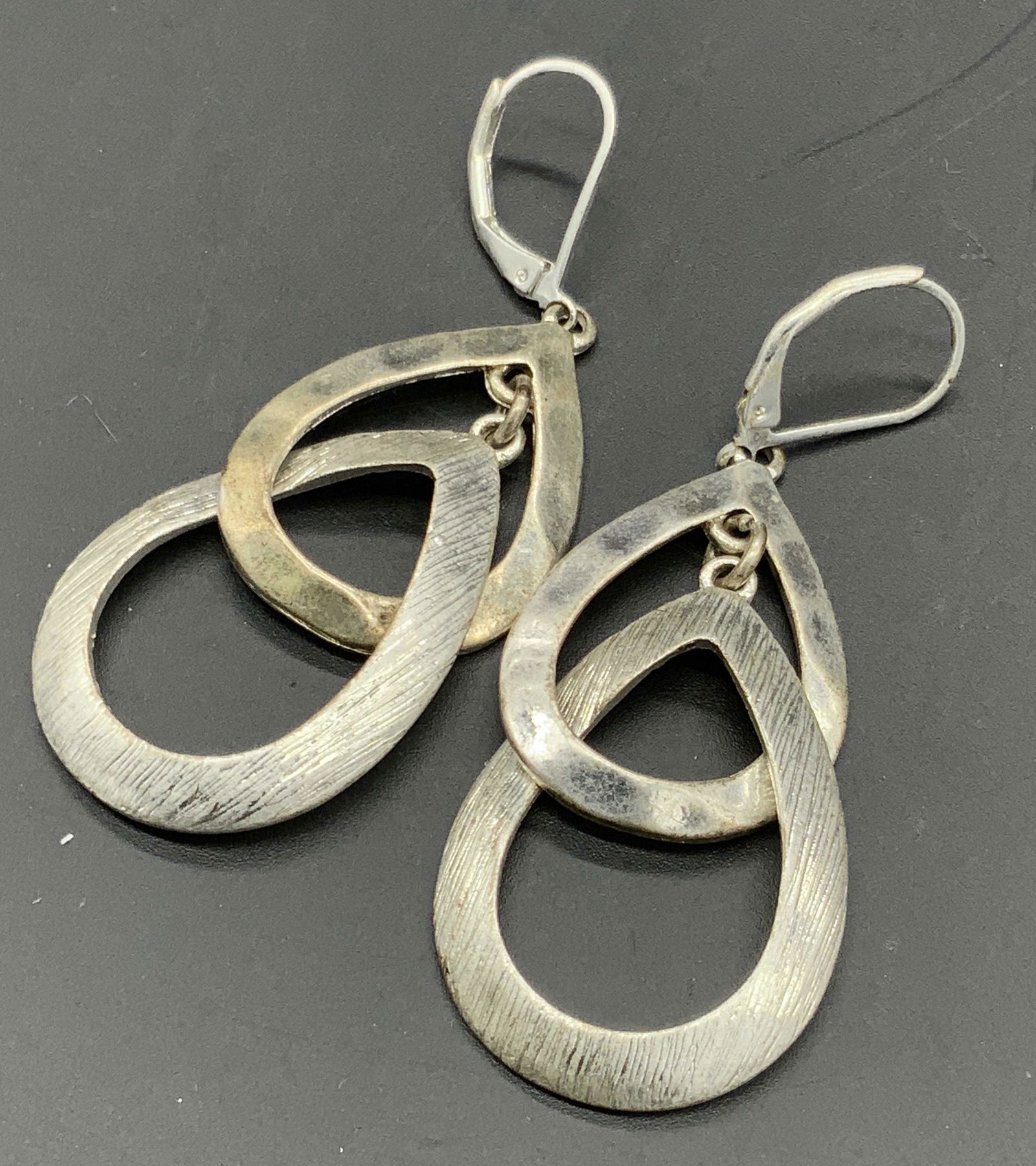 Vintage Hammered & Brushed Dangle Drop Earrings (1 of 8)