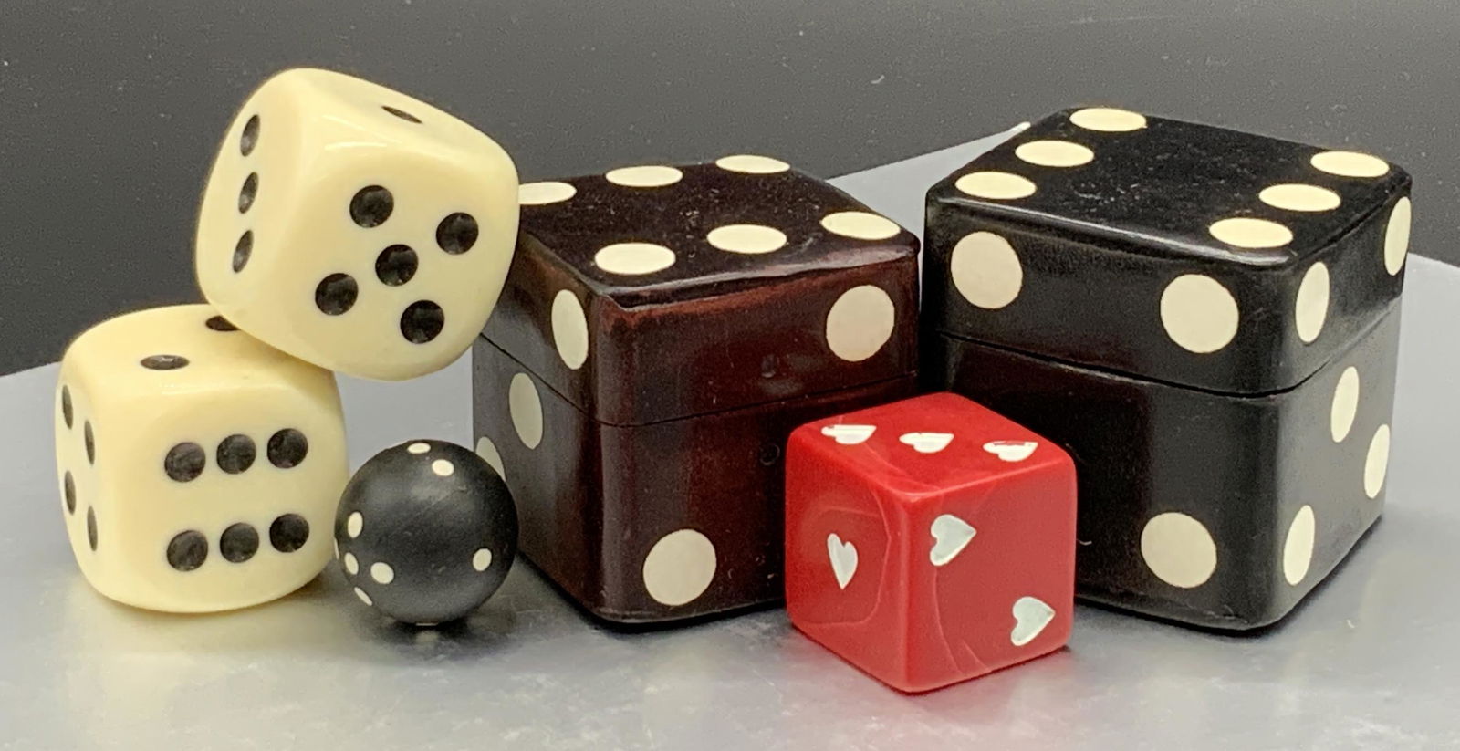 BERGDORF GOODMAN Dice & Dice Decor Group (1 of 8)