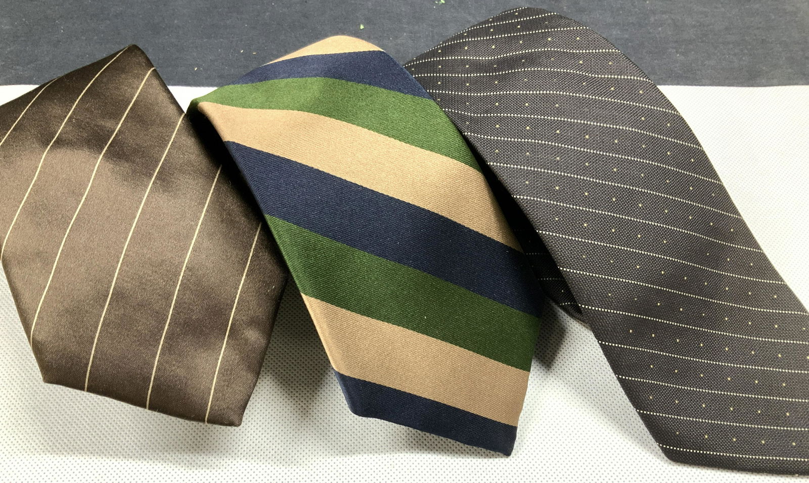 Lot 3 SULKA Mens Silk Dress Ties, France (1 of 5)
