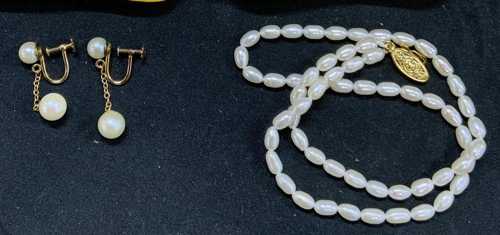 Lot 2 14KGF Earrings & Pearlescent Choker (1 of 9)