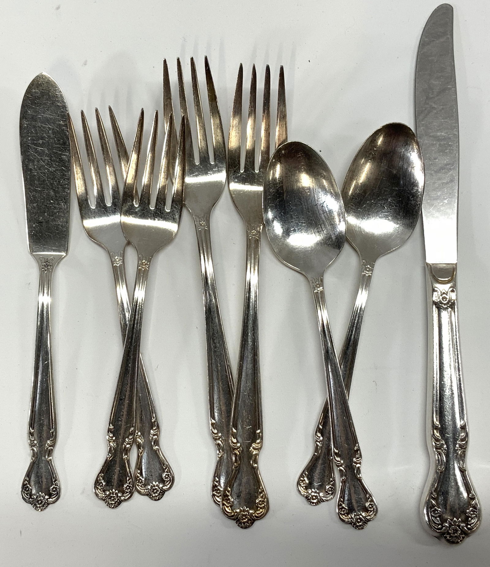 Set 70 Rogers & Bro Silver Plated Flatware (1 of 7)