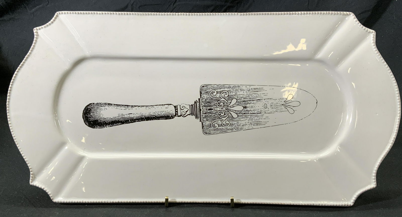 MUDPIE Ceramic Cake Server Dessert Platter (1 of 4)