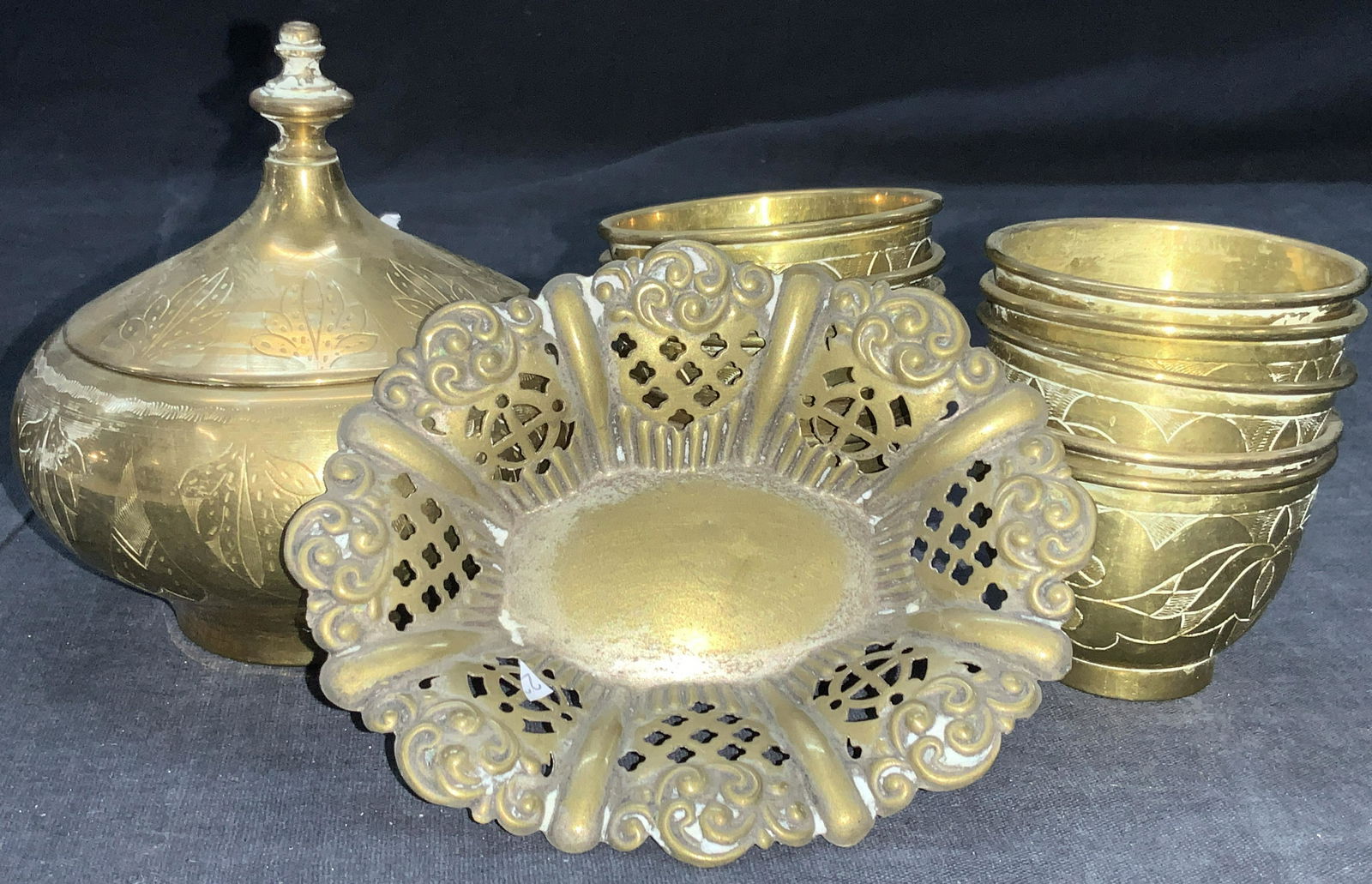 Set12 Vintage Etched Brassware, Tableware (1 of 11)