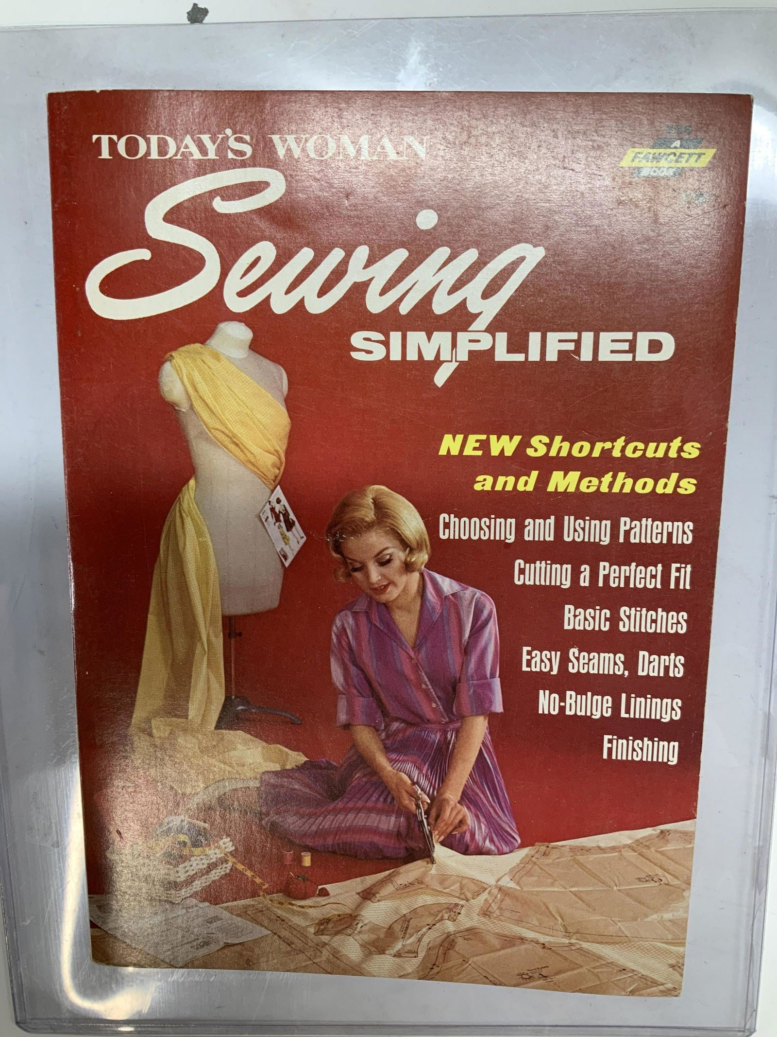 TODYS WOMAN Sewing Magazine in Plastic (1 of 7)