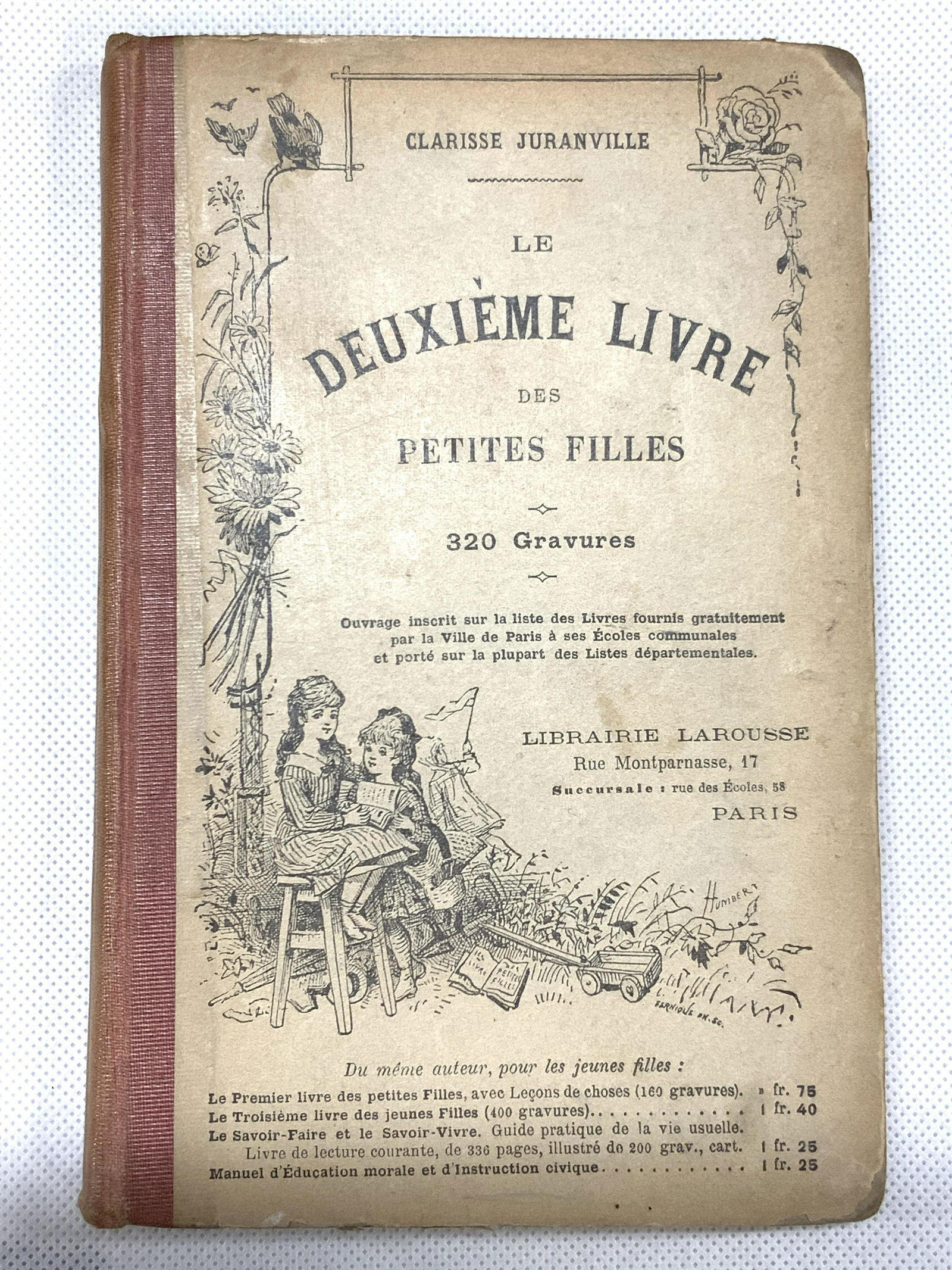 Le Deuxieme livre does petite filles Book (1 of 9)