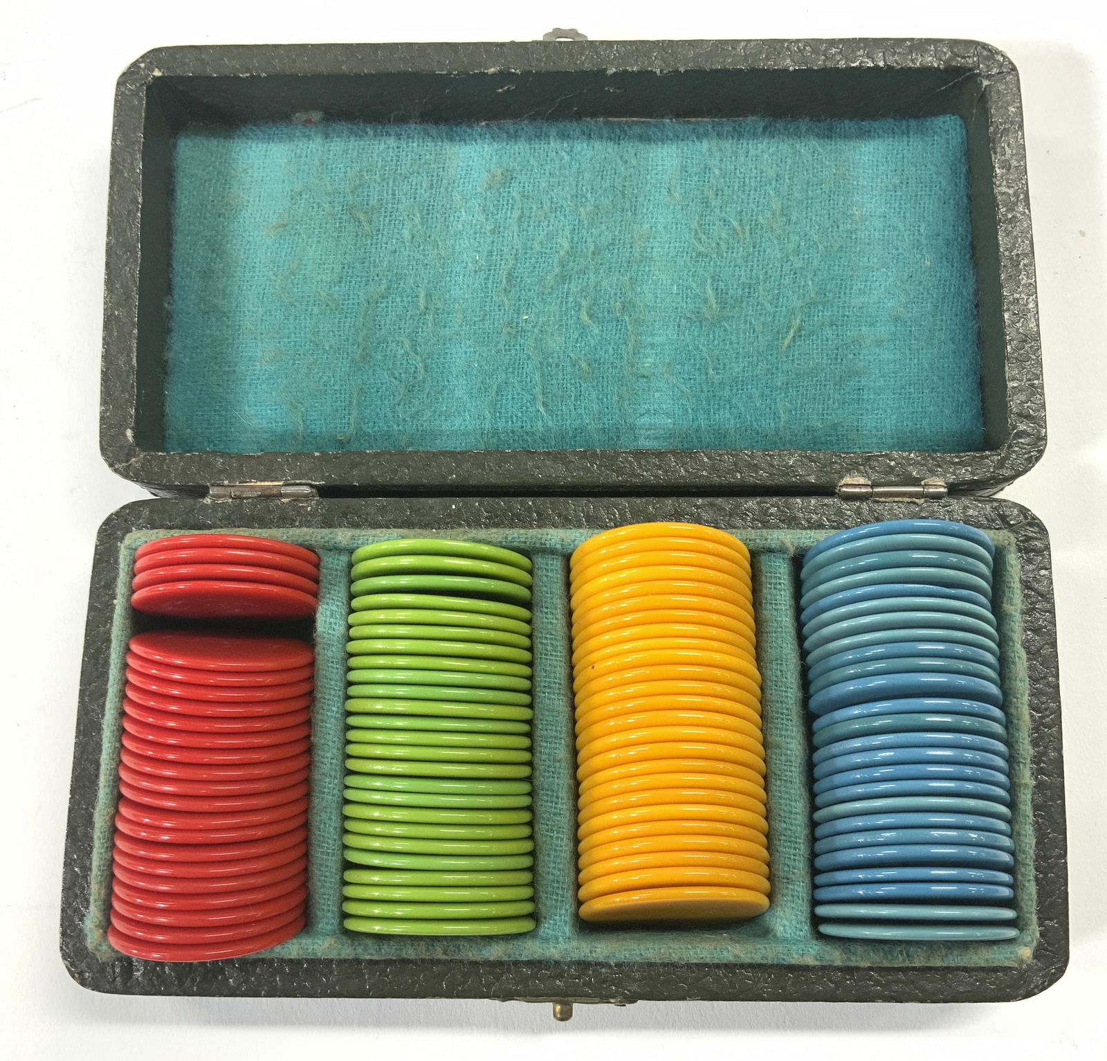 Lot 98 Game Chips In Leather Lined Box (1 of 6)