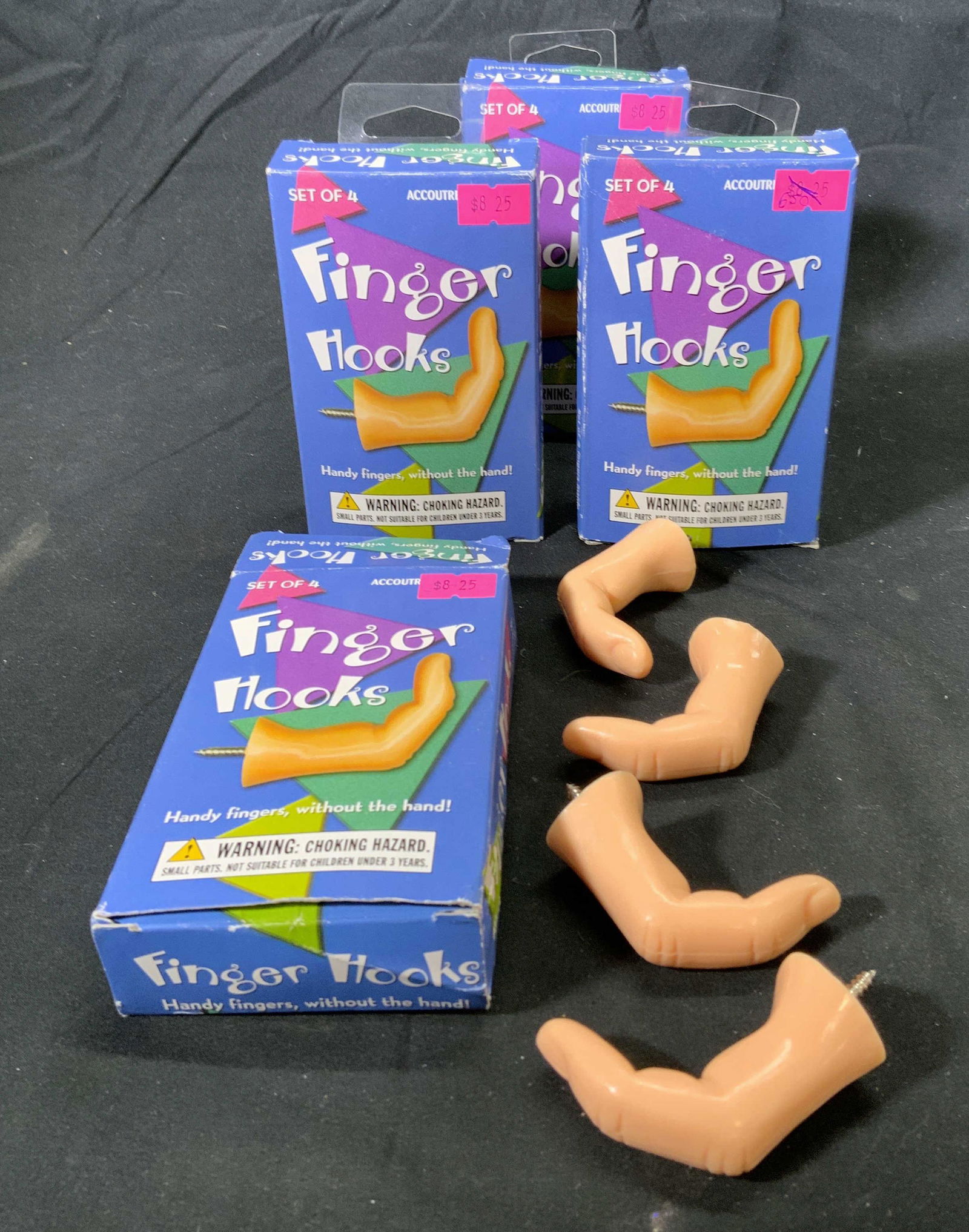 Set 4 Accoutrements Novelty Finger Wall Hooks NIB (1 of 4)