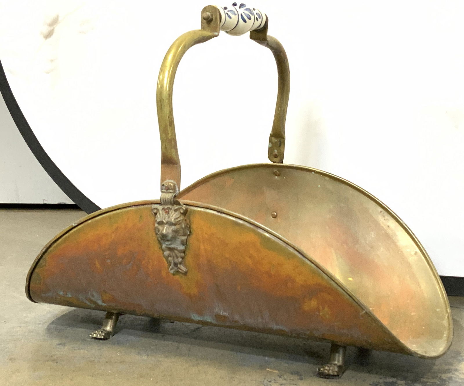 Brass Claw Foot Fireplace Log Holder (1 of 7)