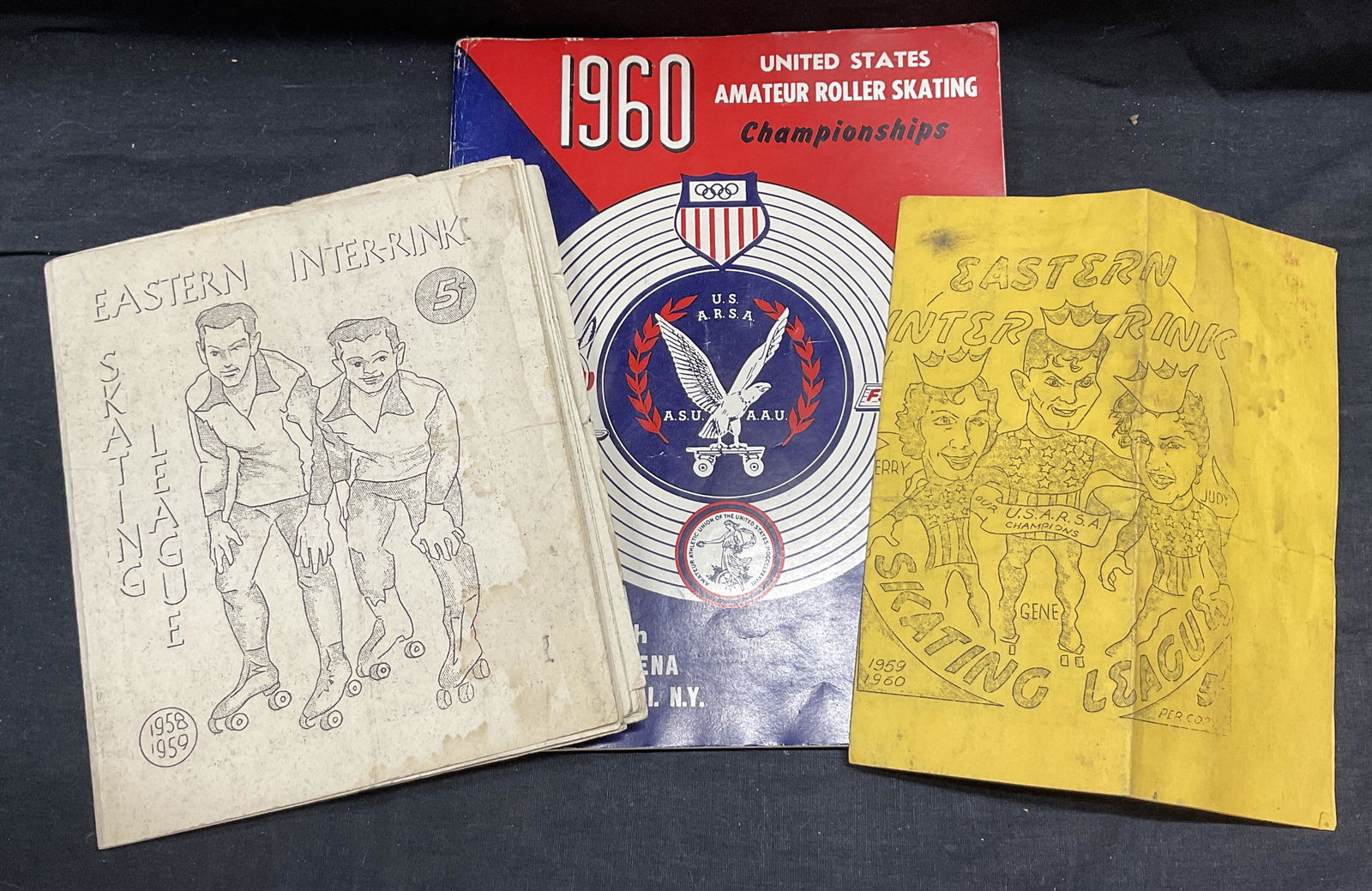 Vintage Roller Skating Booklet & Ephemera (1 of 8)