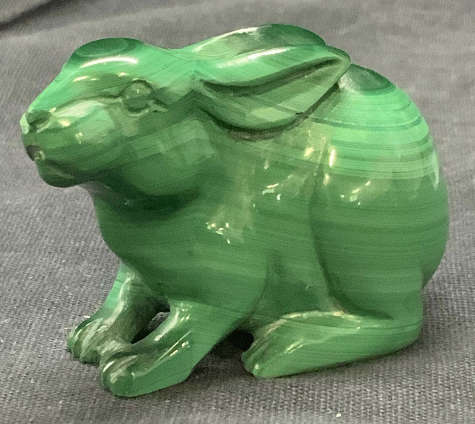Polished Malachite Rabbit Figurine: Polished Malachite Rabbit Figurine, measures approx 1 1/2 x 2 in. Polished malachite rabbit figurine, natural stone decor, natural stone figurine, malachite, malachite rabbit, polished malachite, natu