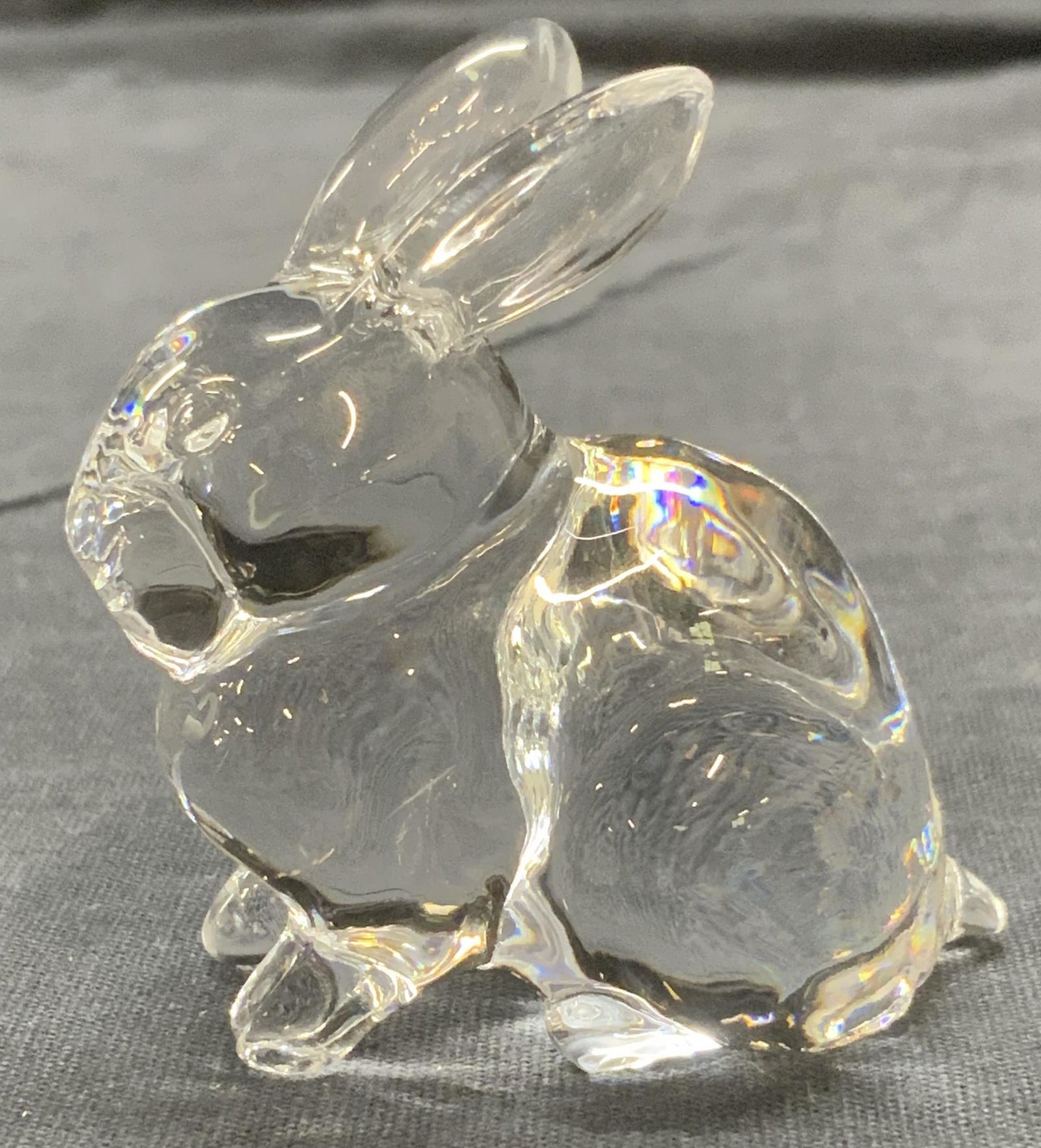 MMA Art Glass Crystal Rabbit Figurine (1 of 4)