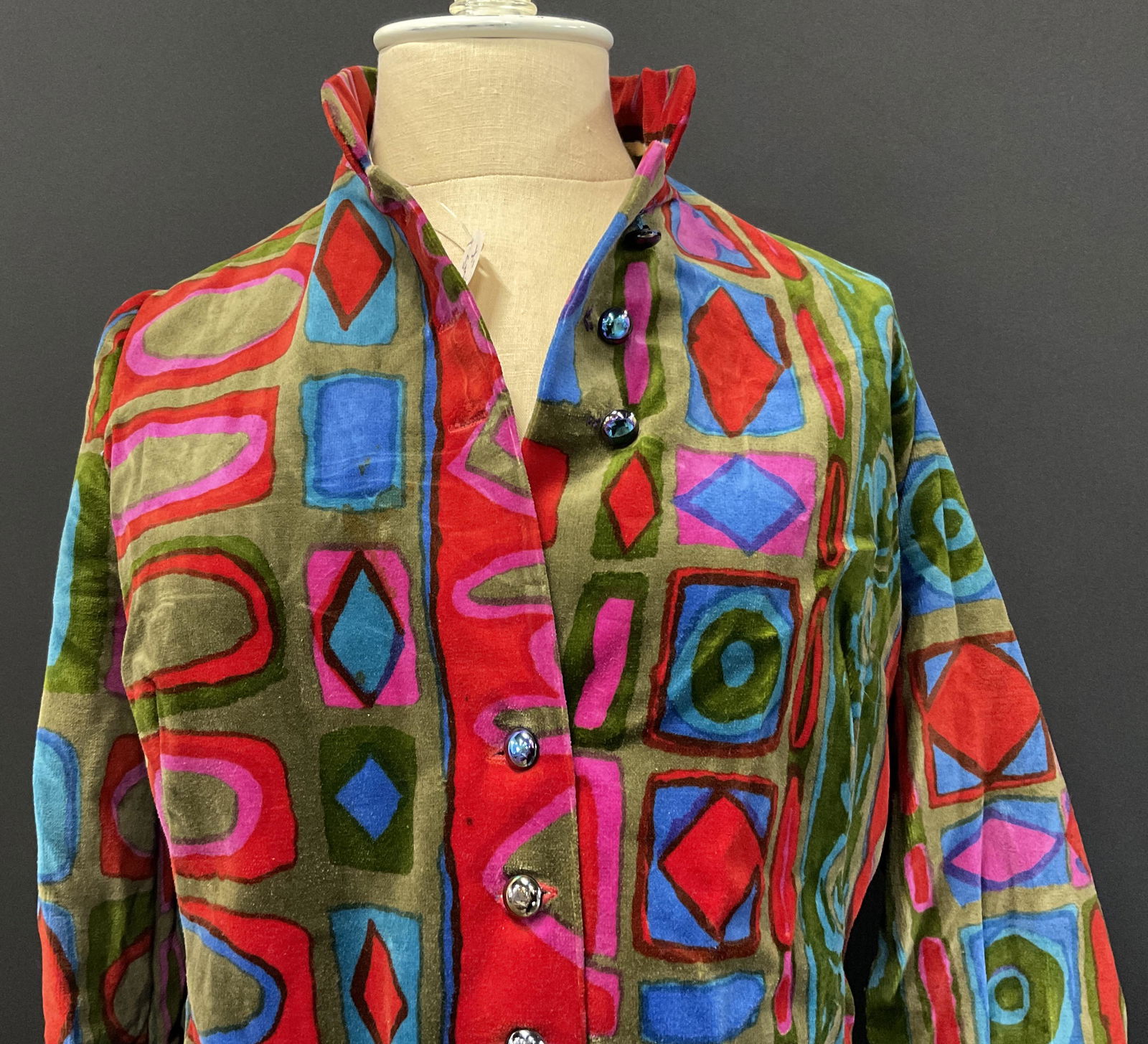 Vintage Valor Pucci Style Button Blouse (1 of 6)