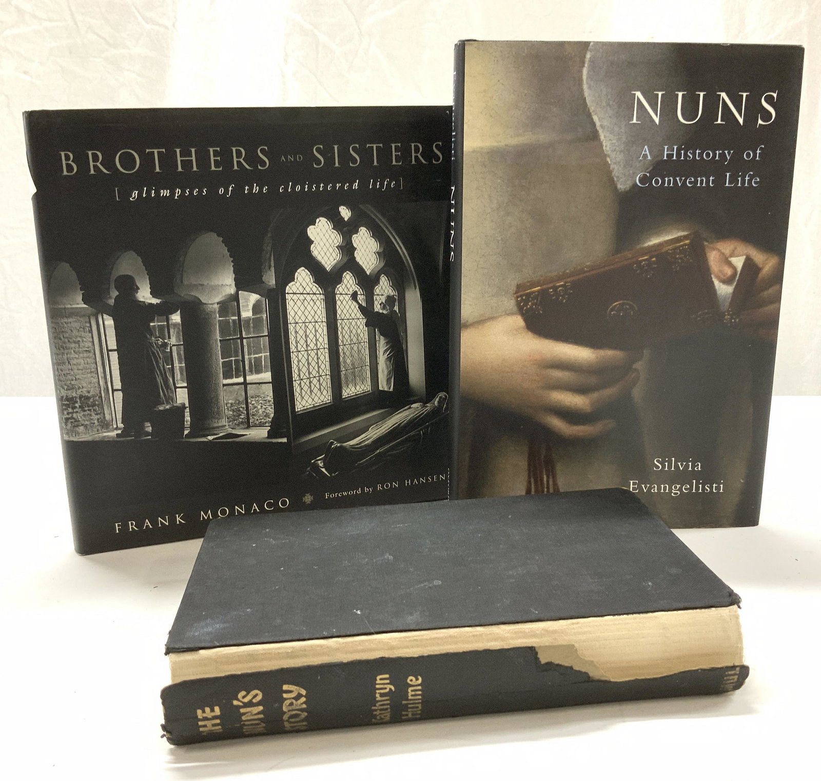 Lot3 Books on Nunnery and Church Cloisters: Black and white photography book titled Brothers and Sisters - Glipses of the Cloistered Life by Author Frank Monaco, Marlow & Co New York, c 2001 NUNS A HISTORY OF CONVENT LIFE ( 1450-1700) by Silvia