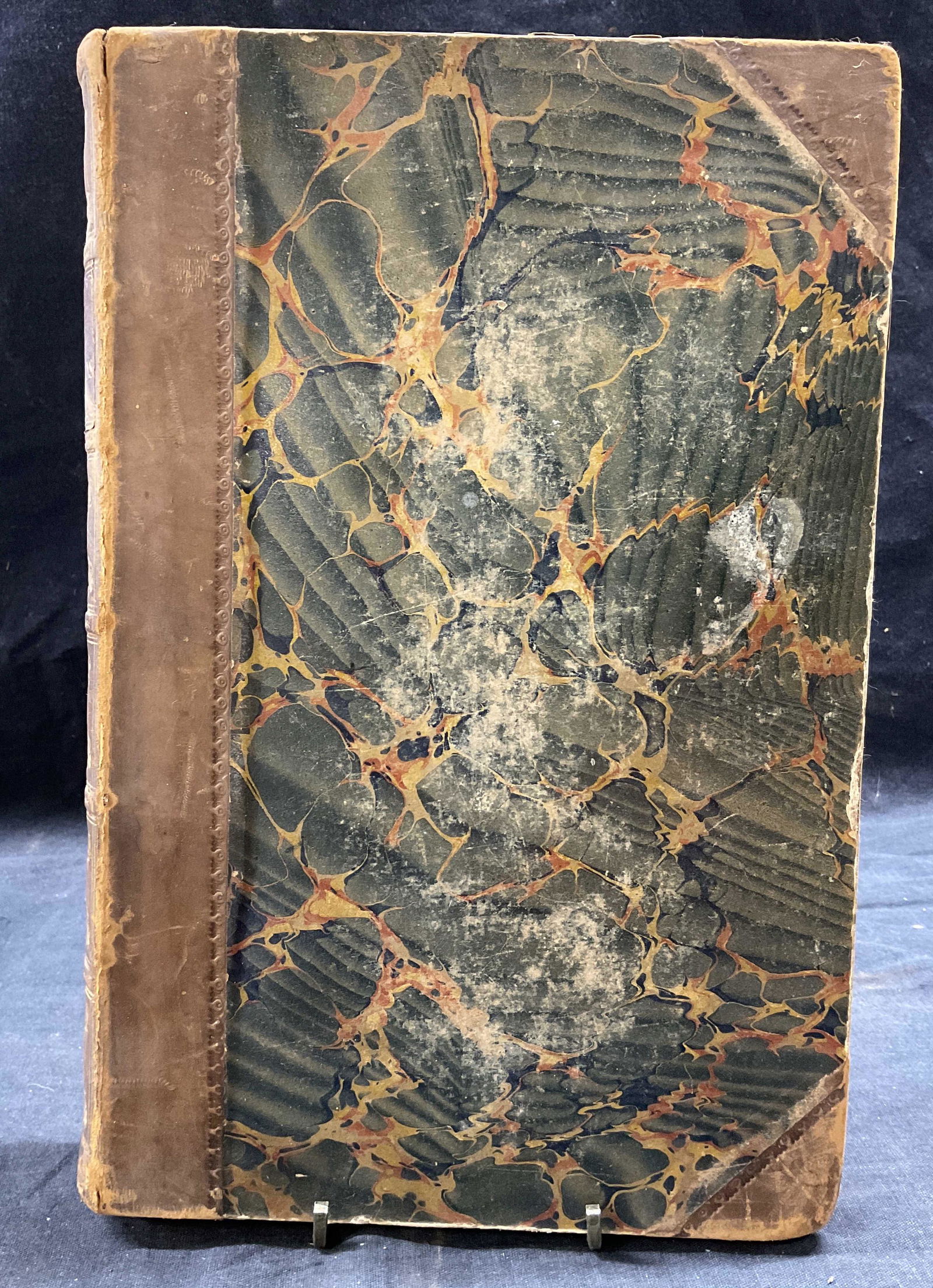 Antique JJ ROUSSEAU Confessions Book (1 of 5)