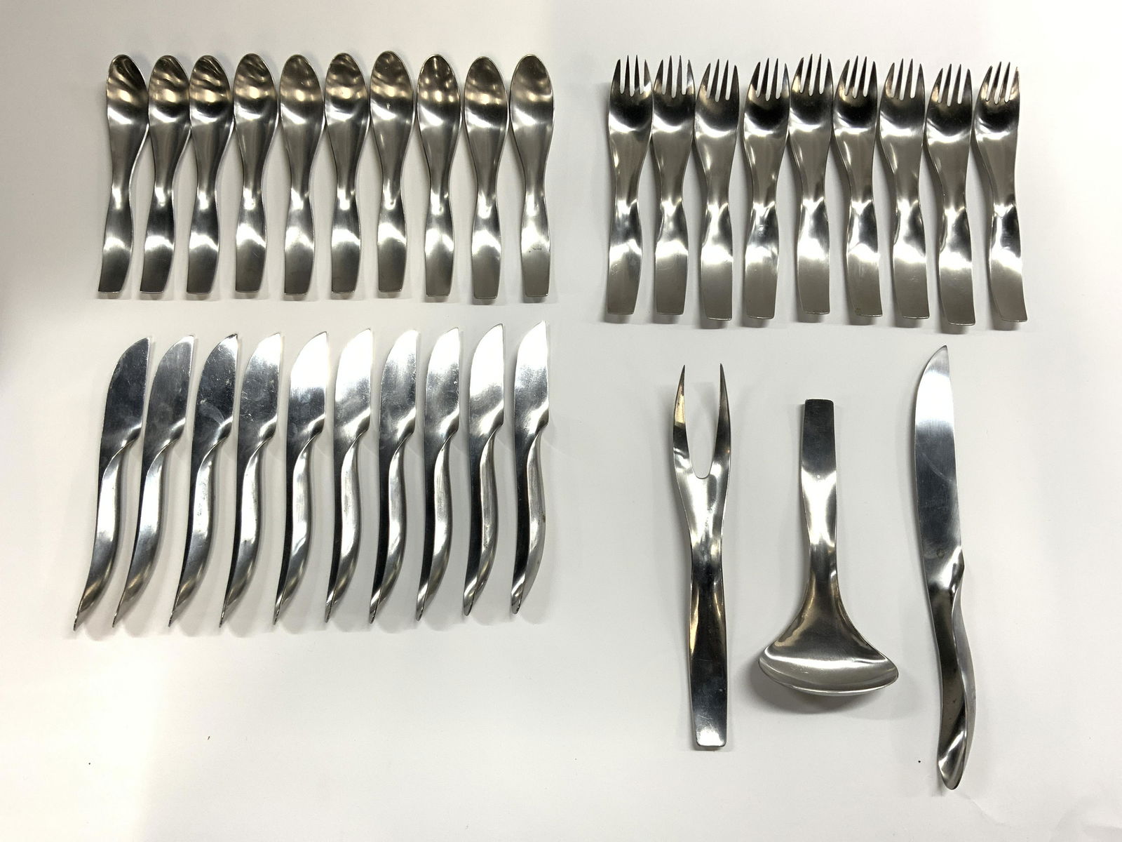 Lot 32 AMBOSS German Flatware C. 1970 (1 of 8)
