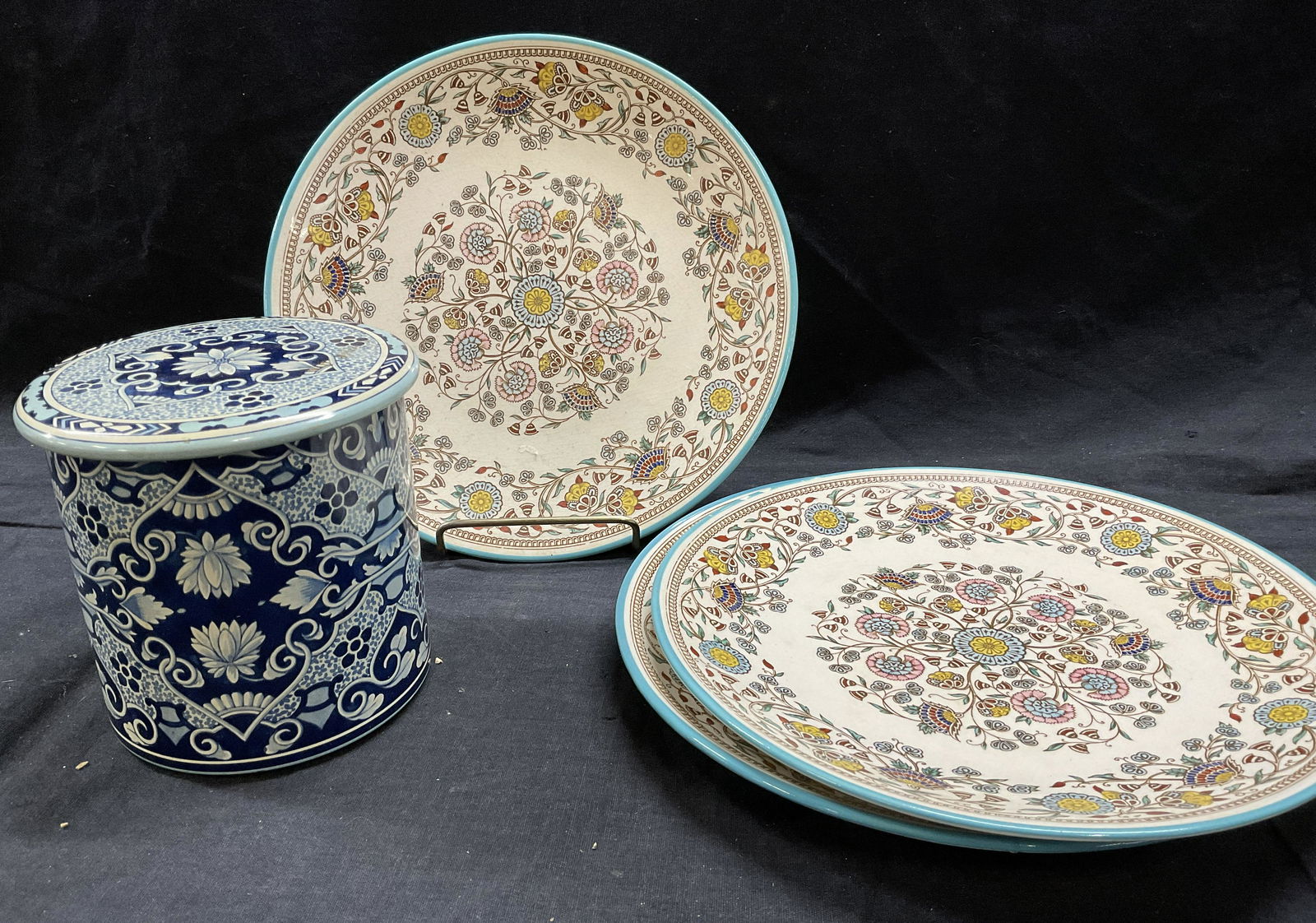 Lot4 Floral Dianthus Dishes, & Delft Tin Canister (1 of 5)
