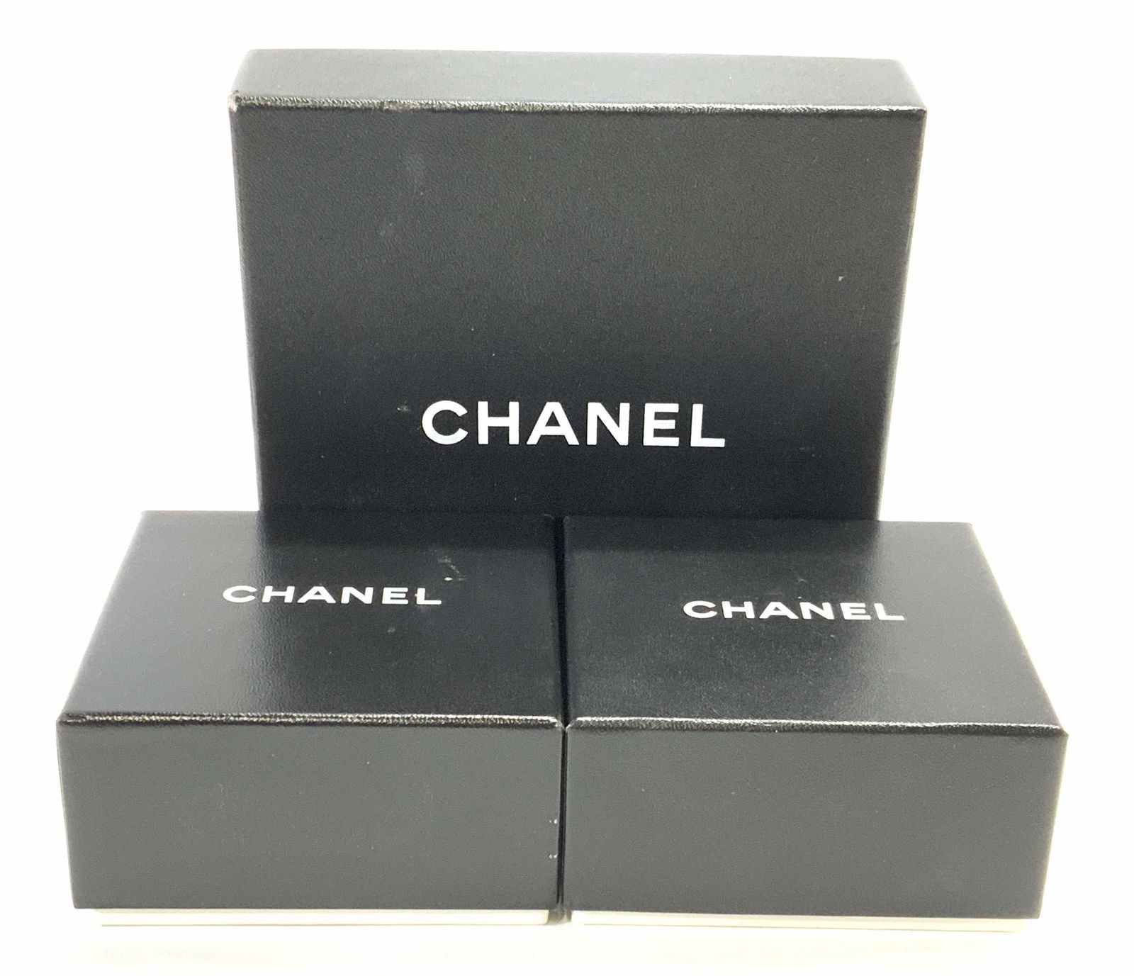 Set 3 CHANEL Gift boxes (1 of 5)