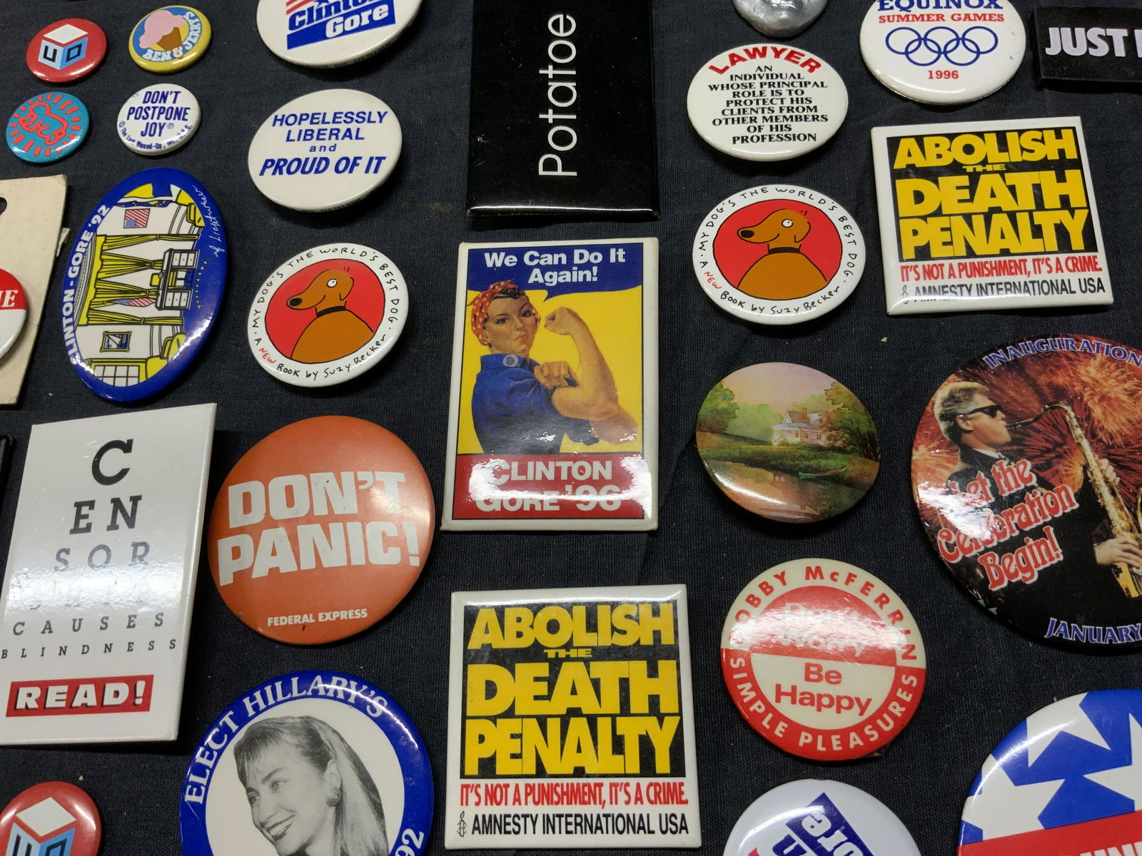 Lot of Vintage Button Pins & Keychain (1 of 5)