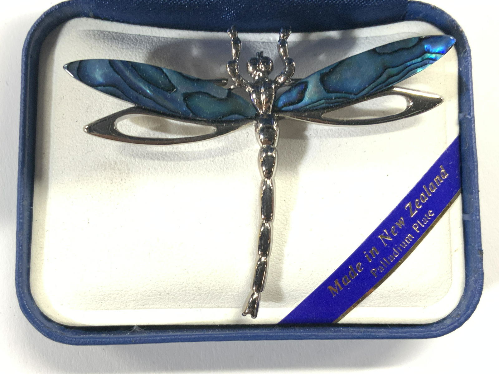 ARIKI PAUA SHELL Palladium Plate Dragonfly Pin (1 of 7)