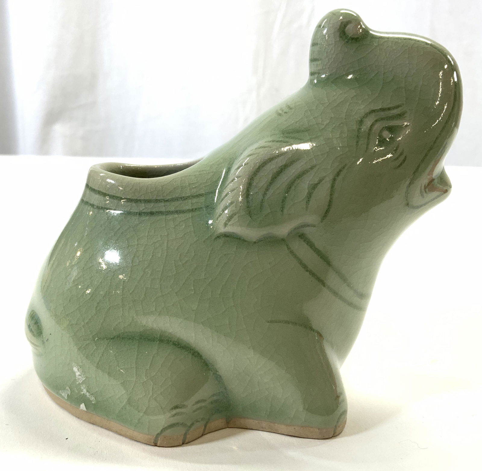 BARN CELADON Porcelain Elephant Vessel (1 of 8)